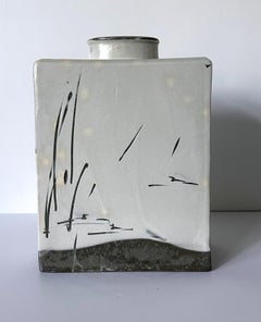 Vaso coreano contemporaneo di forma quadrata Buncheong di Sung Jae Choi