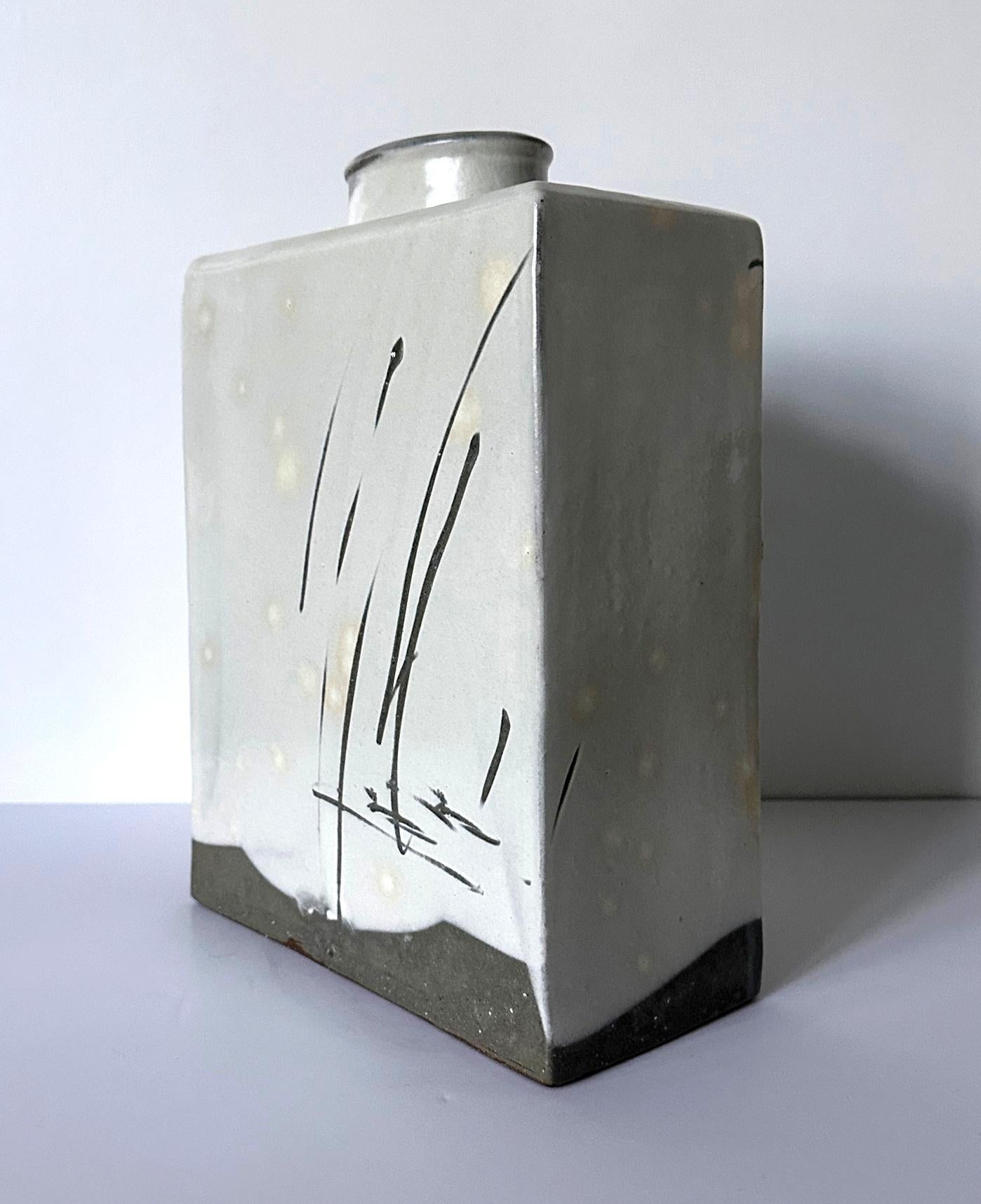 Korean Contemporary Buncheong Square Form Vase by Sung Jae Choi In Good Condition For Sale In Atlanta, GA