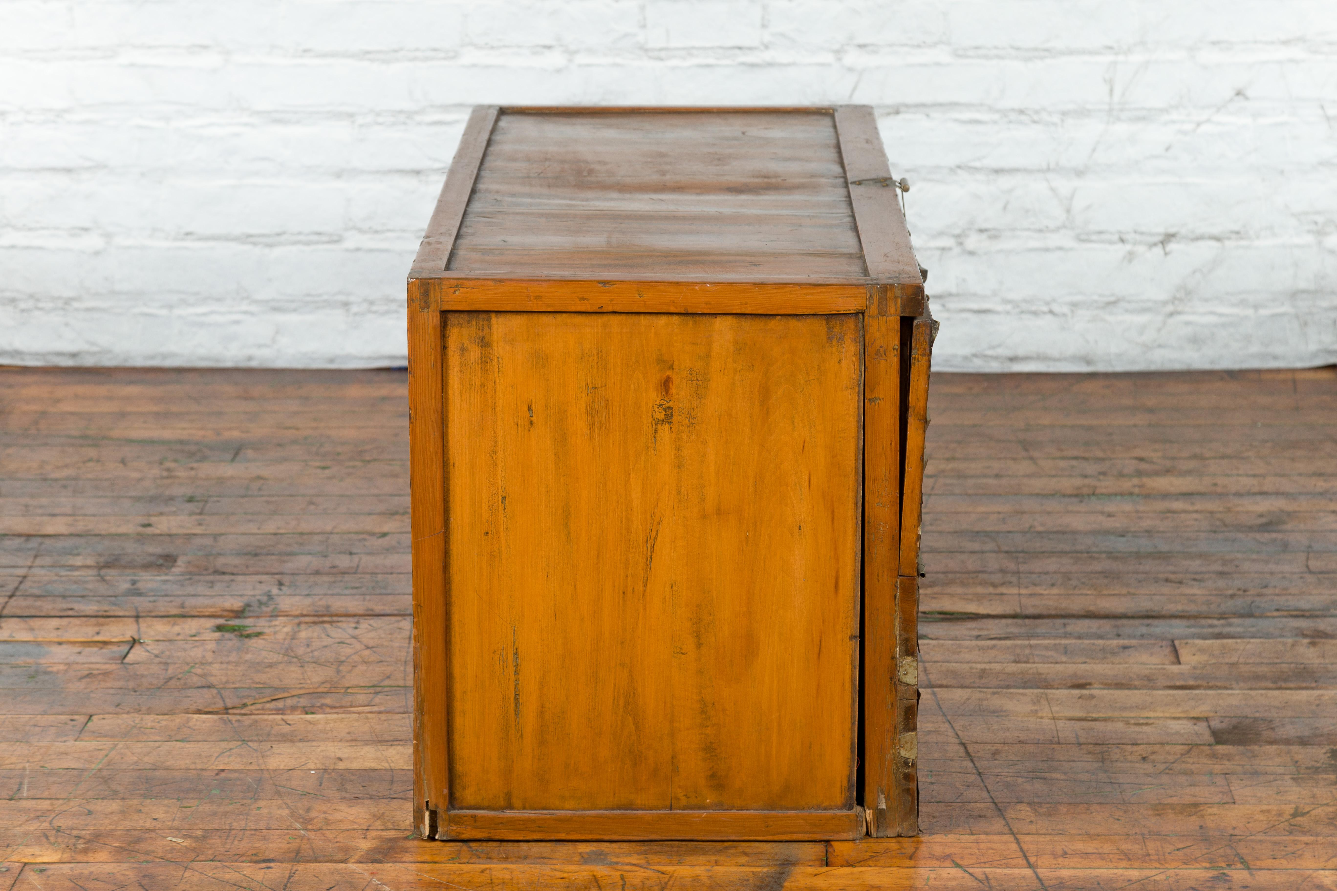 Korean Early 20th Century Storage Chest with Silver Plated Brass Hardware For Sale 12