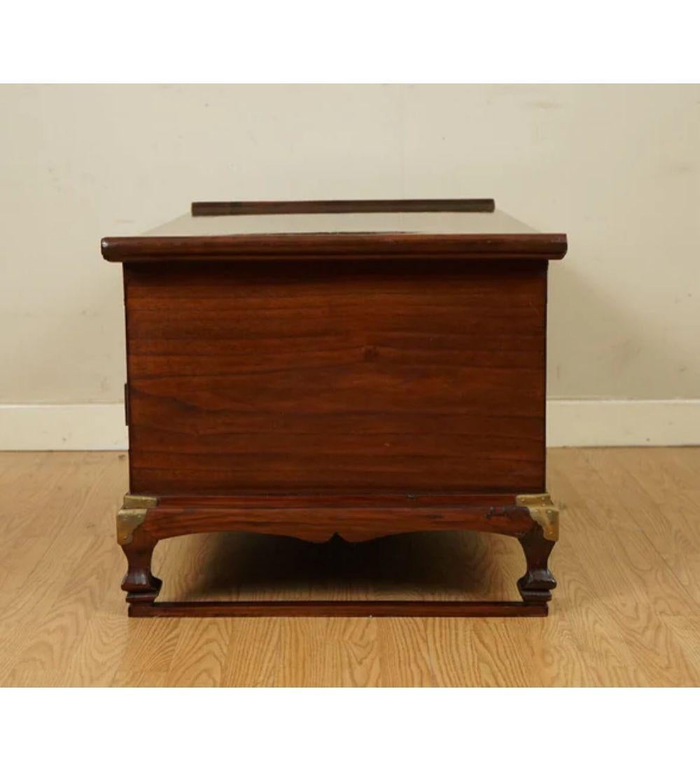Korean Elm Coffee Table with Lots of Drawers, Late 19th Century For Sale 3