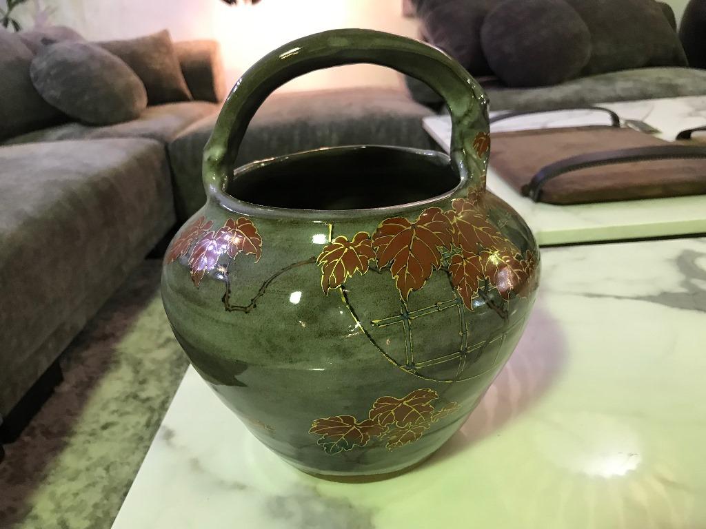 Showa Makuzu Kozan II Signed and Stamped Japanese Ceramic Flower Pottery Bowl Pot Vase For Sale