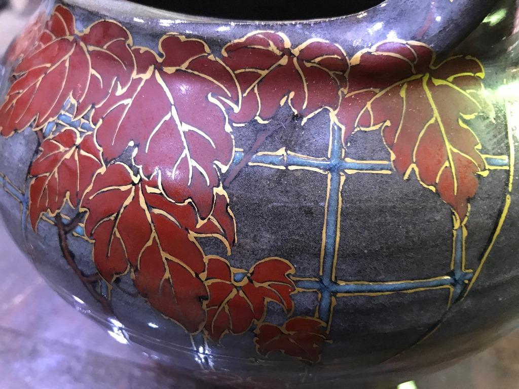 Hand-Crafted Makuzu Kozan II Signed and Stamped Japanese Ceramic Flower Pottery Bowl Pot Vase For Sale