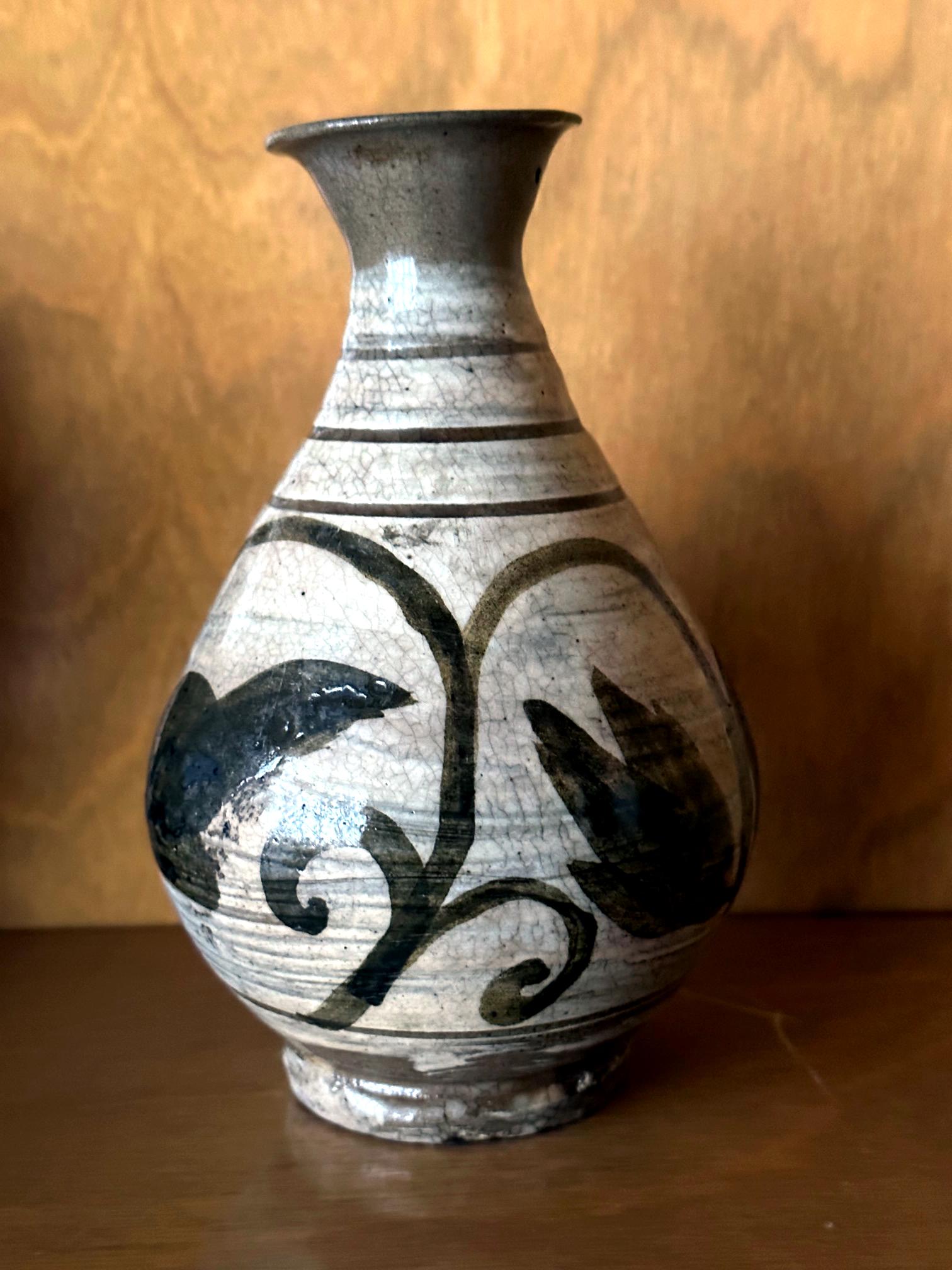 Korean Glazed Ceramic Vase Buncheong Ware Joseon Dynasty For Sale 10