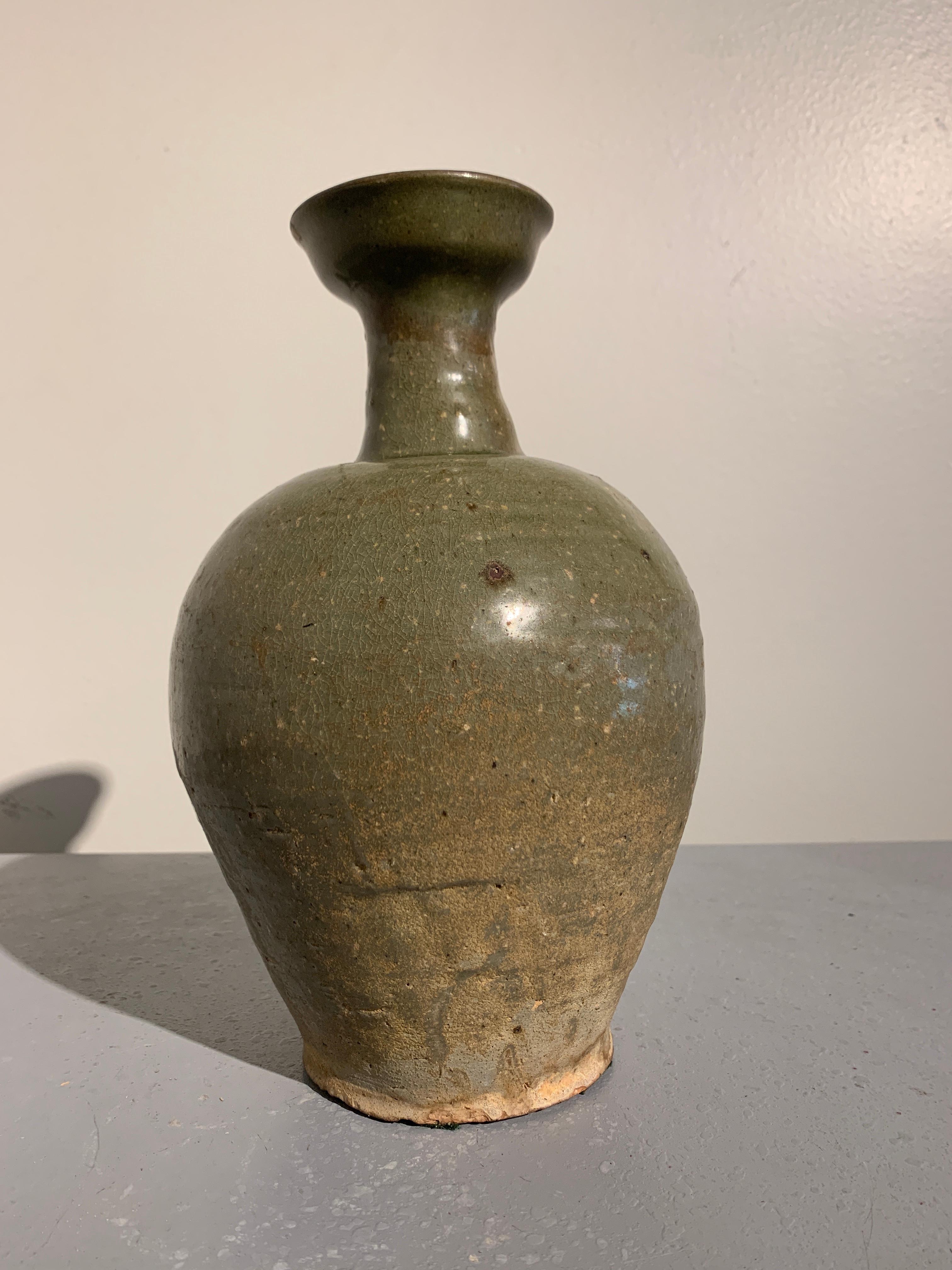 goryeo celadon vase