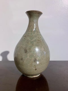 Korean Goryeo Celadon Glazed Slip Inlaid Bottle Vase, 12th/13th Century, Korea