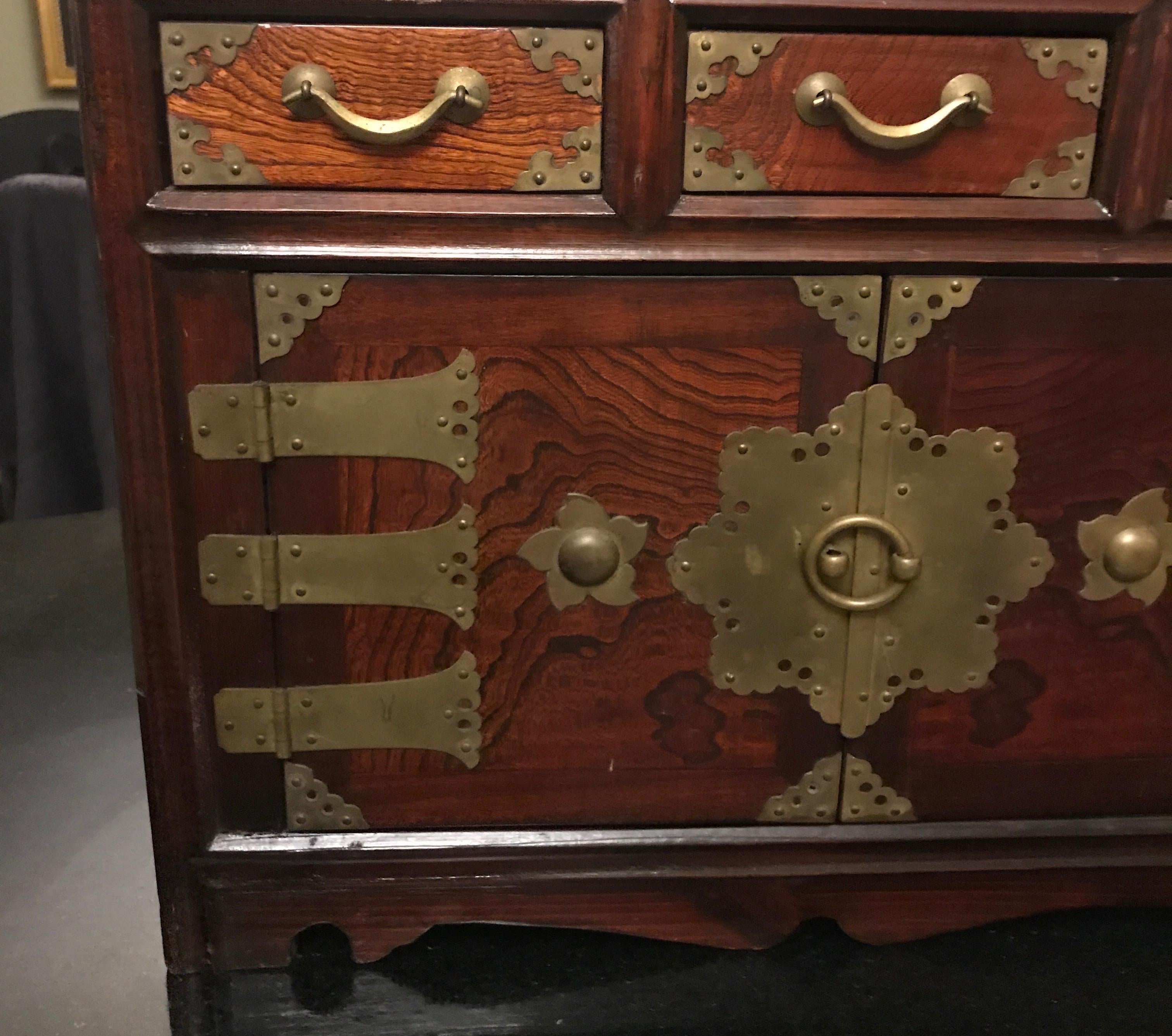 Mid 20th Century Korean Jewelry Chest Dresser Organizer For Sale 3