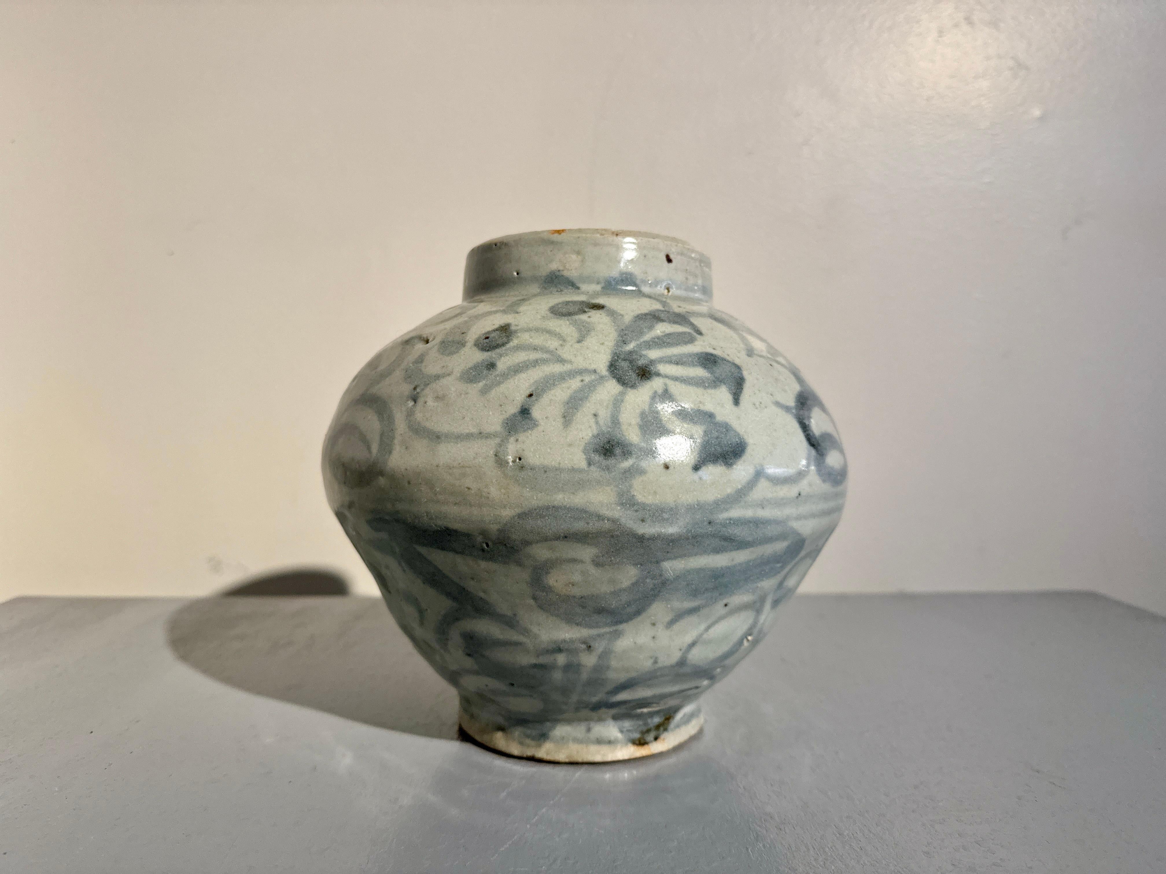 Ming Korean Joseon Blue and White Small Jar, 18th/19th century, Korea