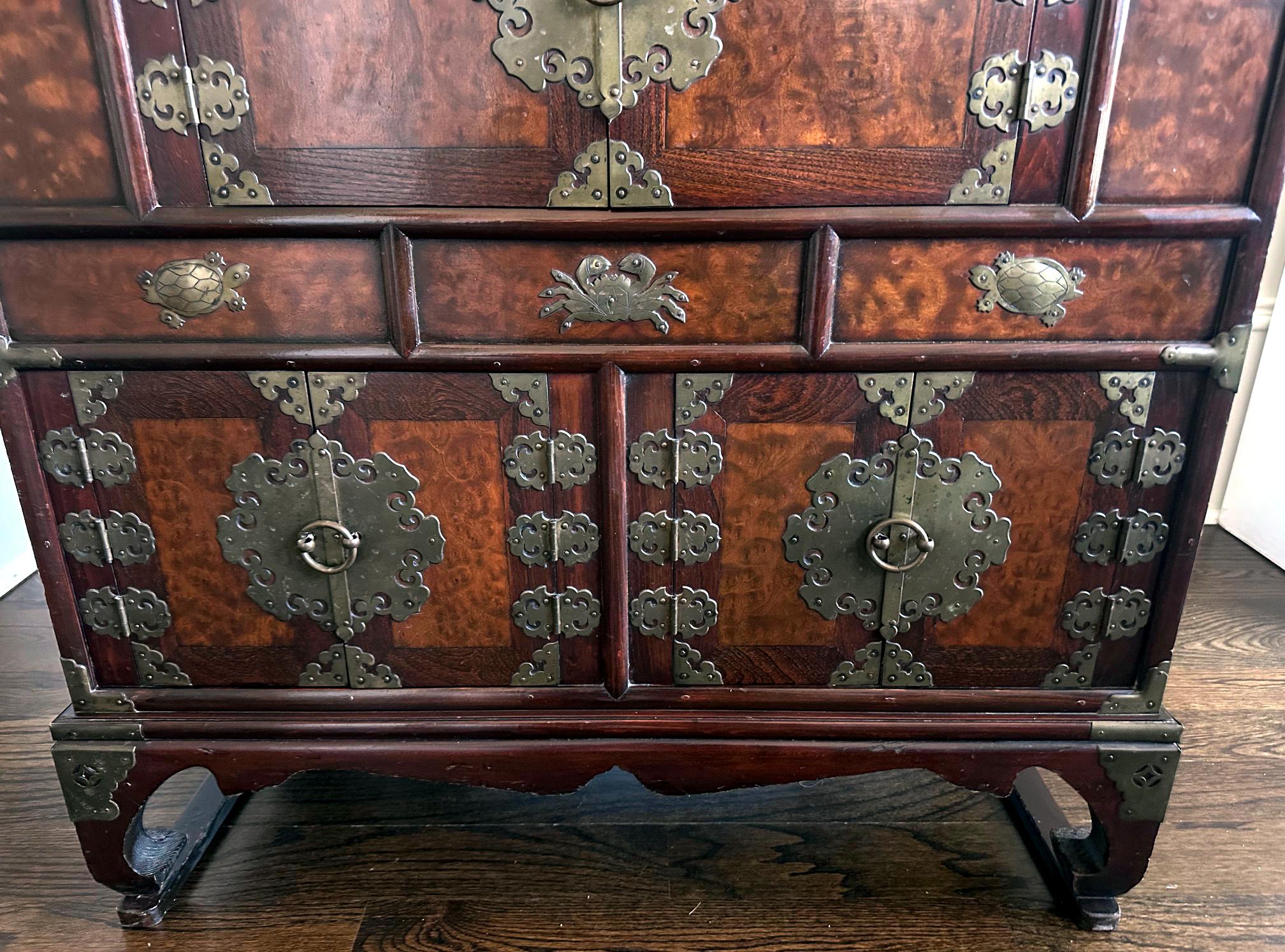 Korean Mandarin Duck Wedding Cabinet with Burl Wood Panels For Sale 4