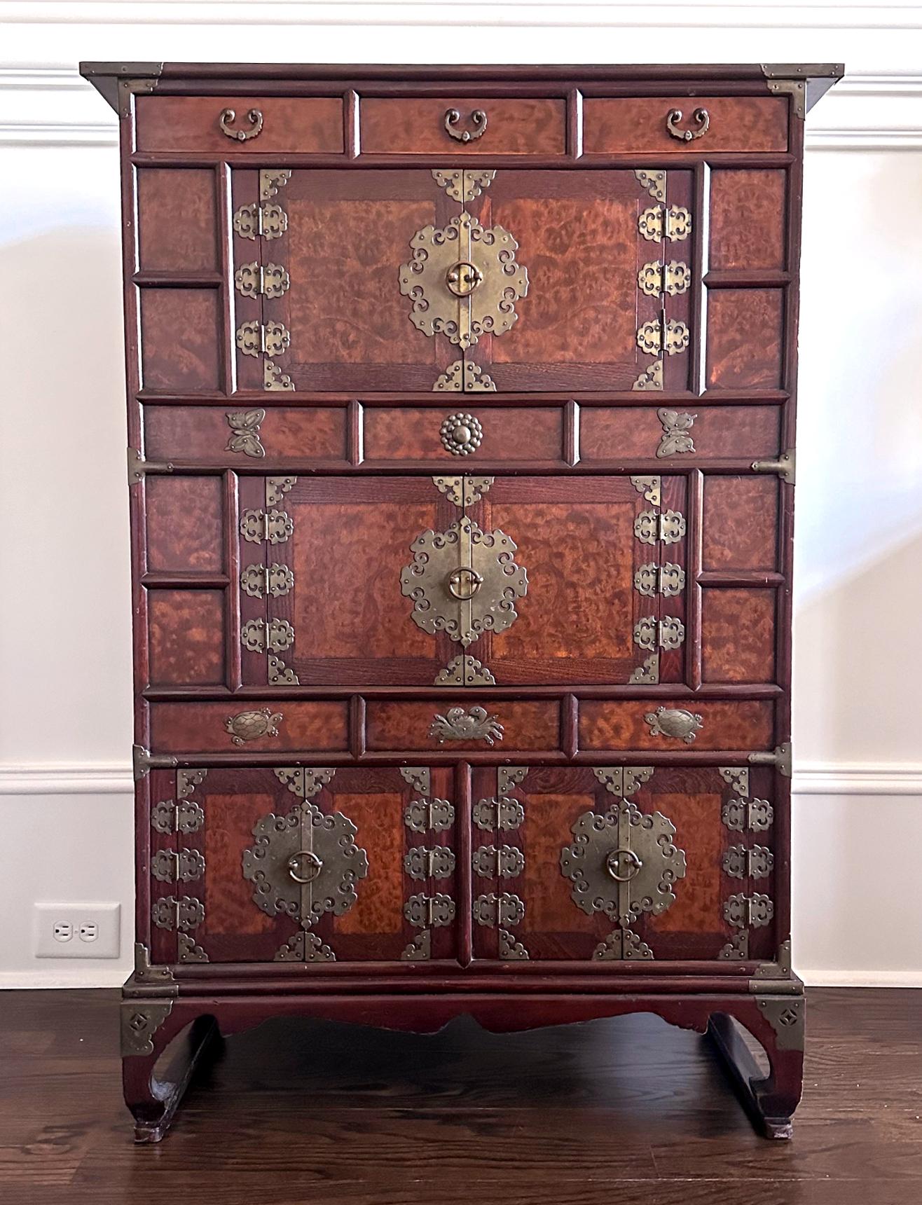 Korean Mandarin Duck Wedding Cabinet with Burl Wood Panels For Sale 14