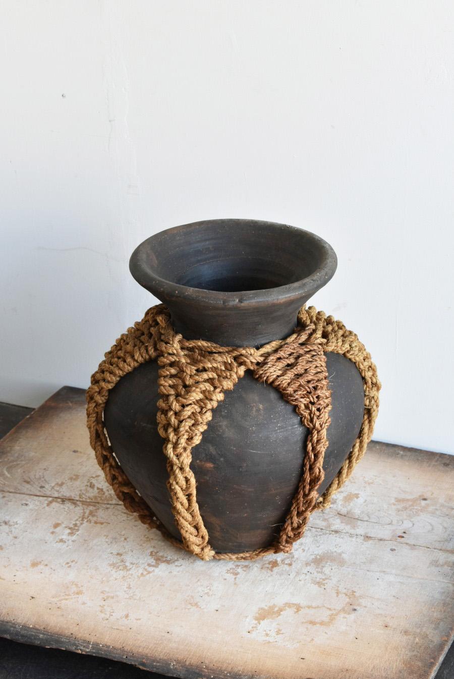 Hand-Crafted Korean Old Pottery Black Jar / Mid-20th Century / Wabi-Sabi Vase