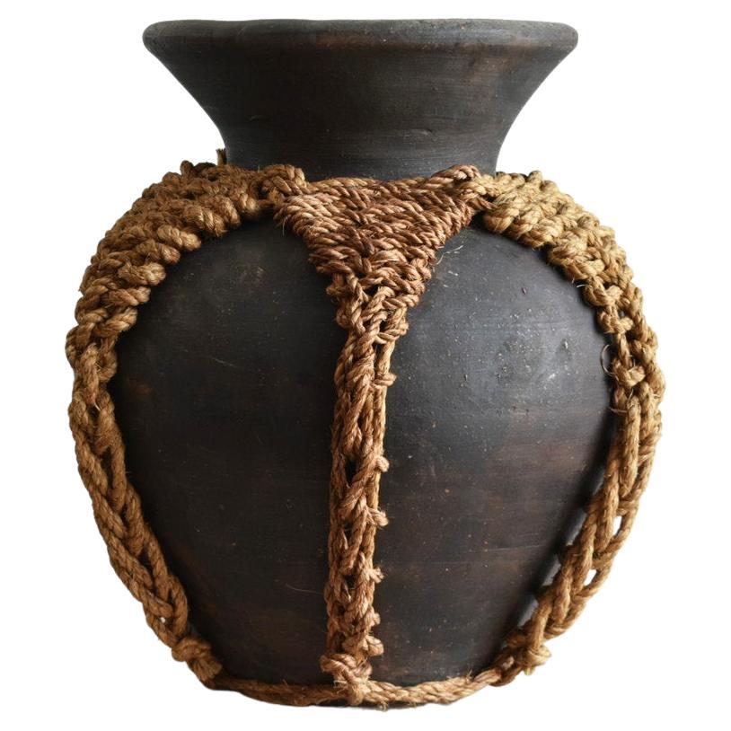 Korean Old Pottery Black Jar / Mid-20th Century / Wabi-Sabi Vase