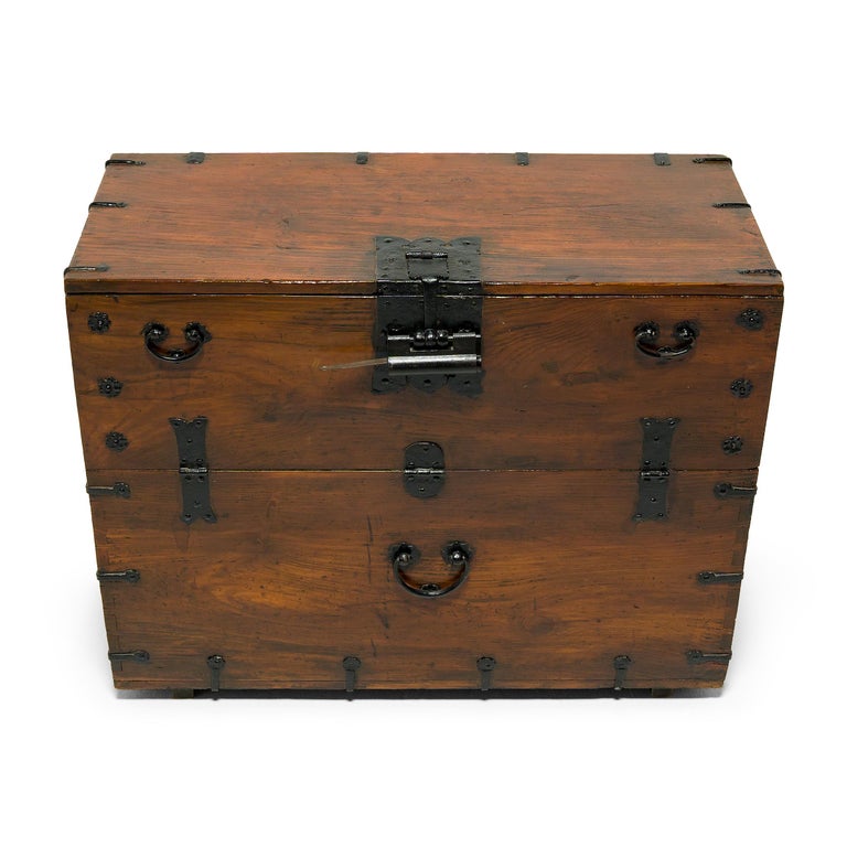 Korean Pandaji Blanket Chest, c. 1850 For Sale at 1stDibs