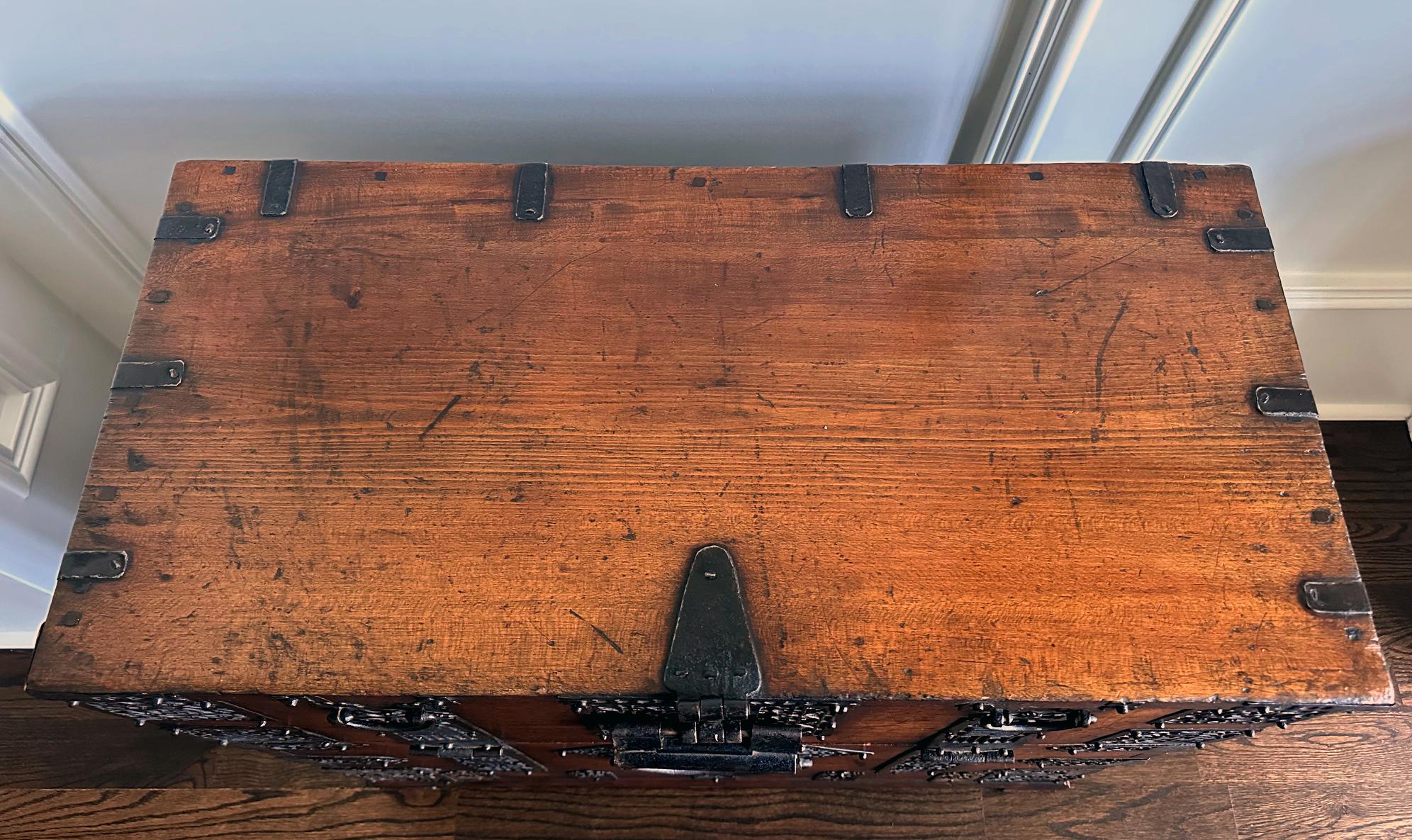 Antique Korean Bandaji Chest Pyongan Do Joseon Dynasty For Sale 3