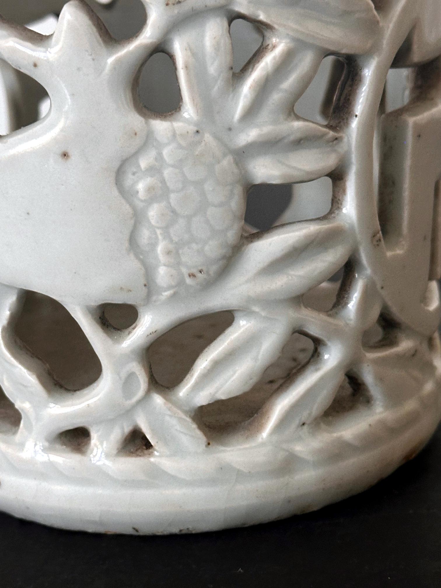 Korean Reticulated Celadon Brush Holder Joseon Dynasty For Sale 3