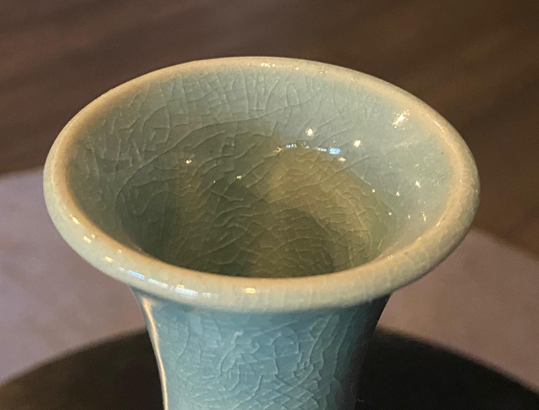 Korean Signed & Stamped Celadon Ceramic Blue Green Crackle Glazed Cranes Vase For Sale 5