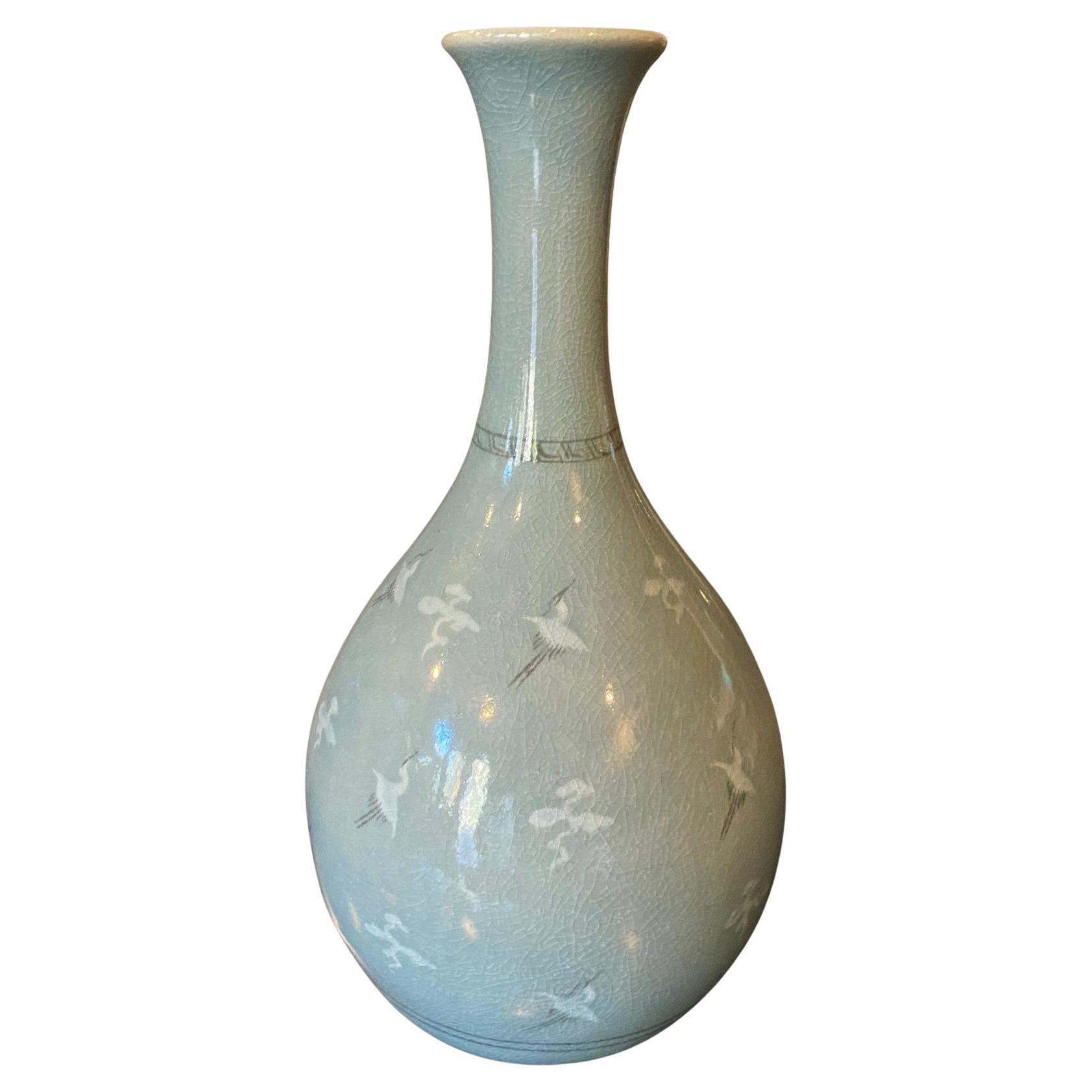 Koreanisch signiert & gestempelt Celadon Keramik Blau Grün Crackle glasiert Kräne Vase