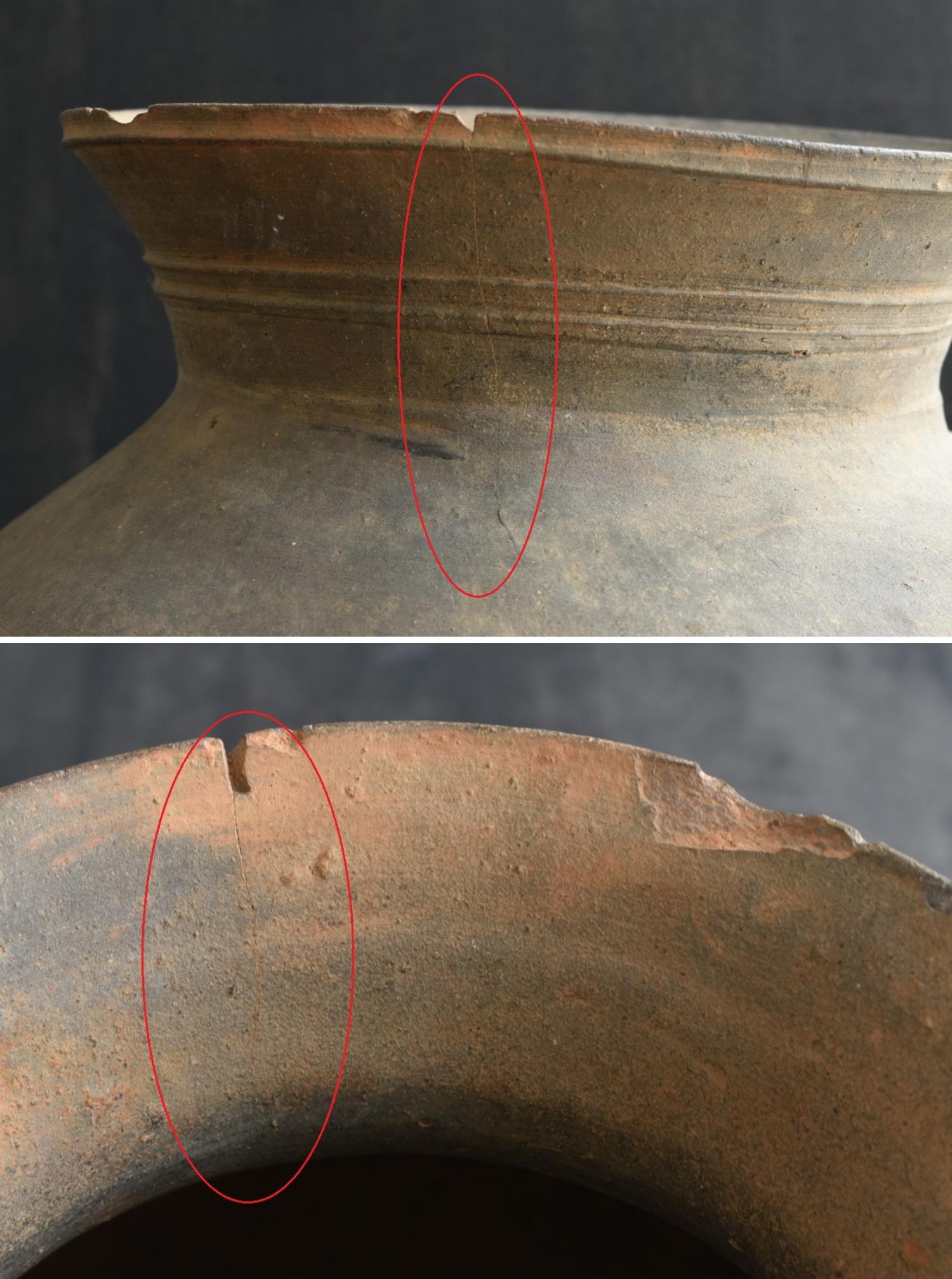 Korean very old baked earthenware jar/Excavation/Large flower vase 4
