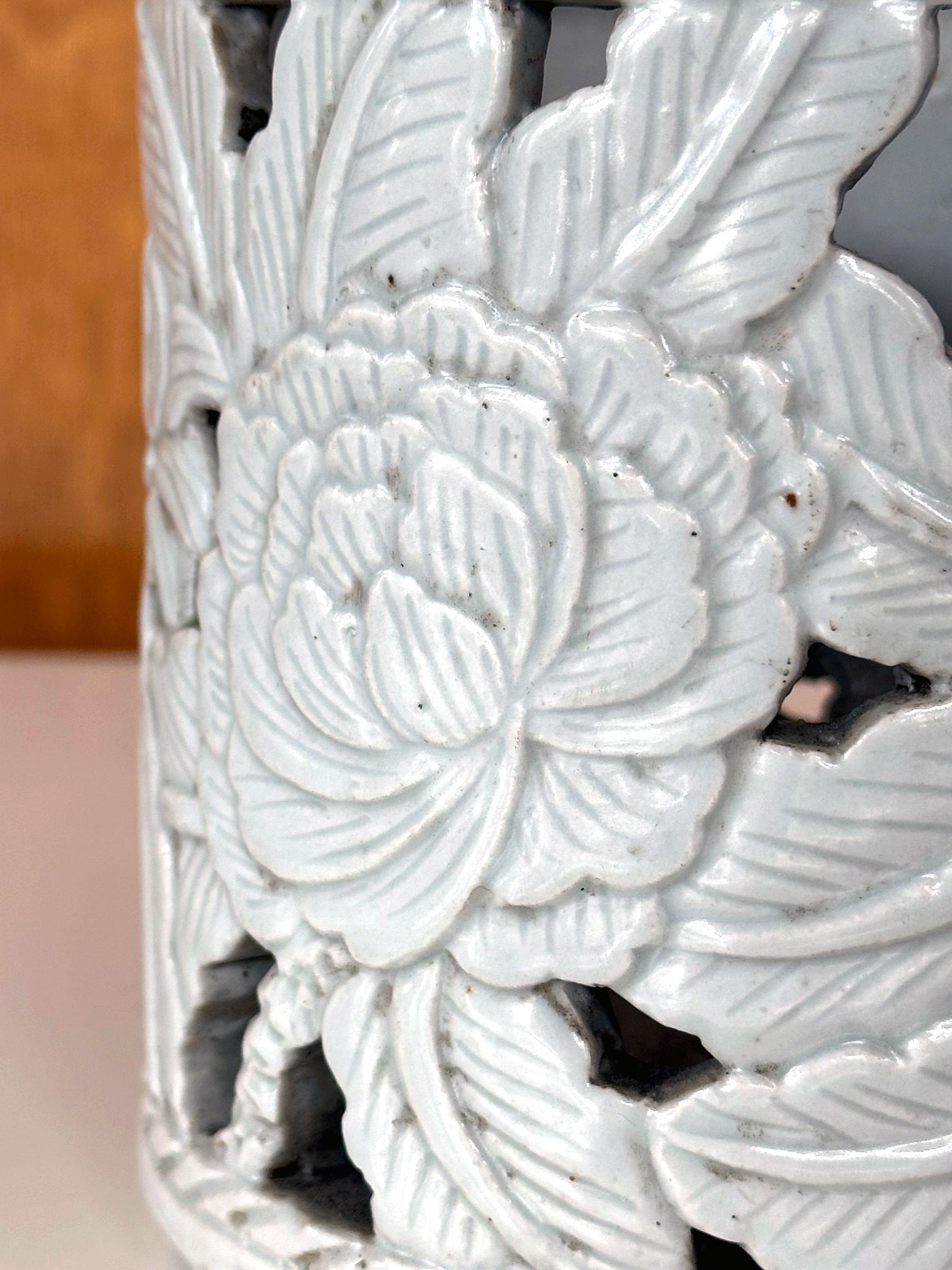 Korean White Ceramic Brush Holder Joseon Dynasty For Sale 7