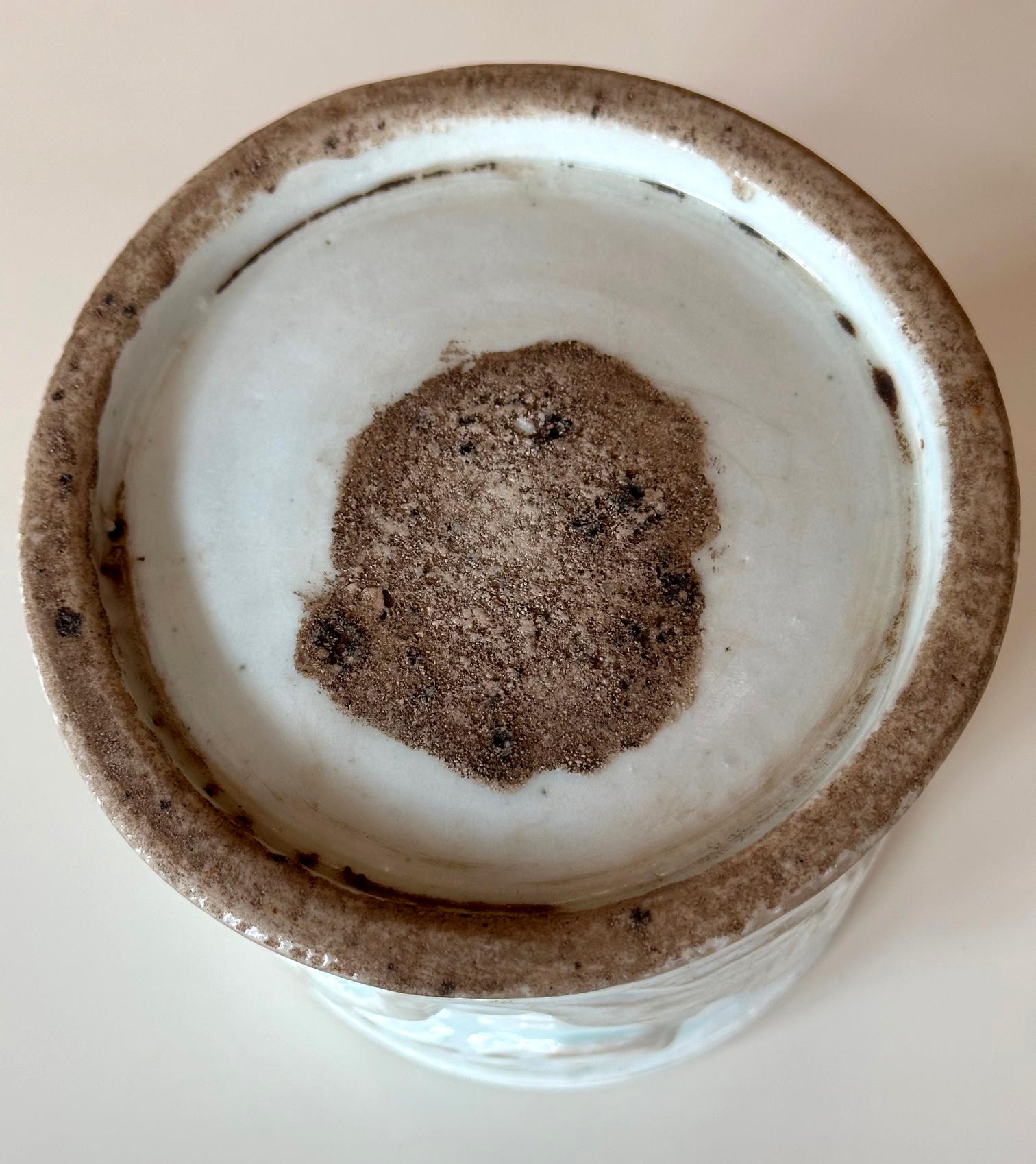 Koreanisch Weiß Keramik Pinselhalter Joseon Dynasty im Angebot 11