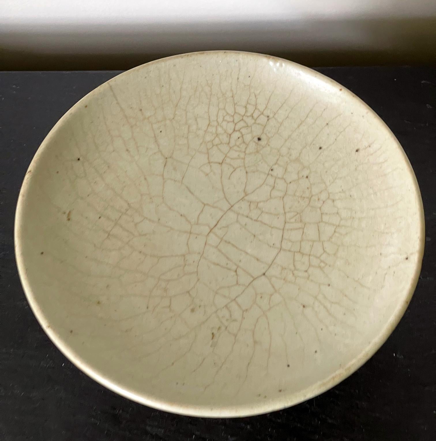19th Century Korean White Ceramic Stem Dish Joseon Dynasty For Sale