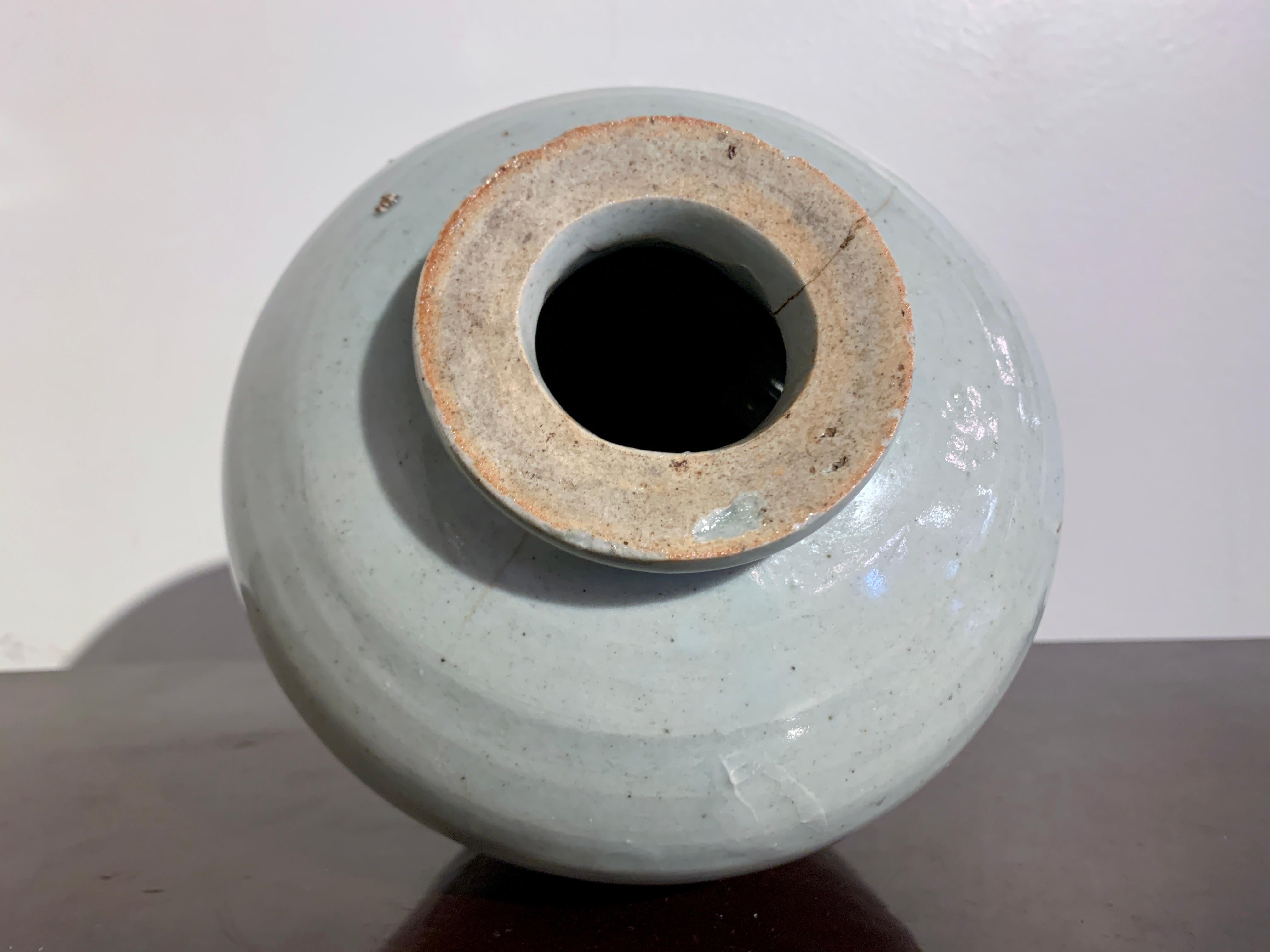 Porcelain Korean White Glazed Jar, Joseon Dynasty, 18th Century, Korea For Sale