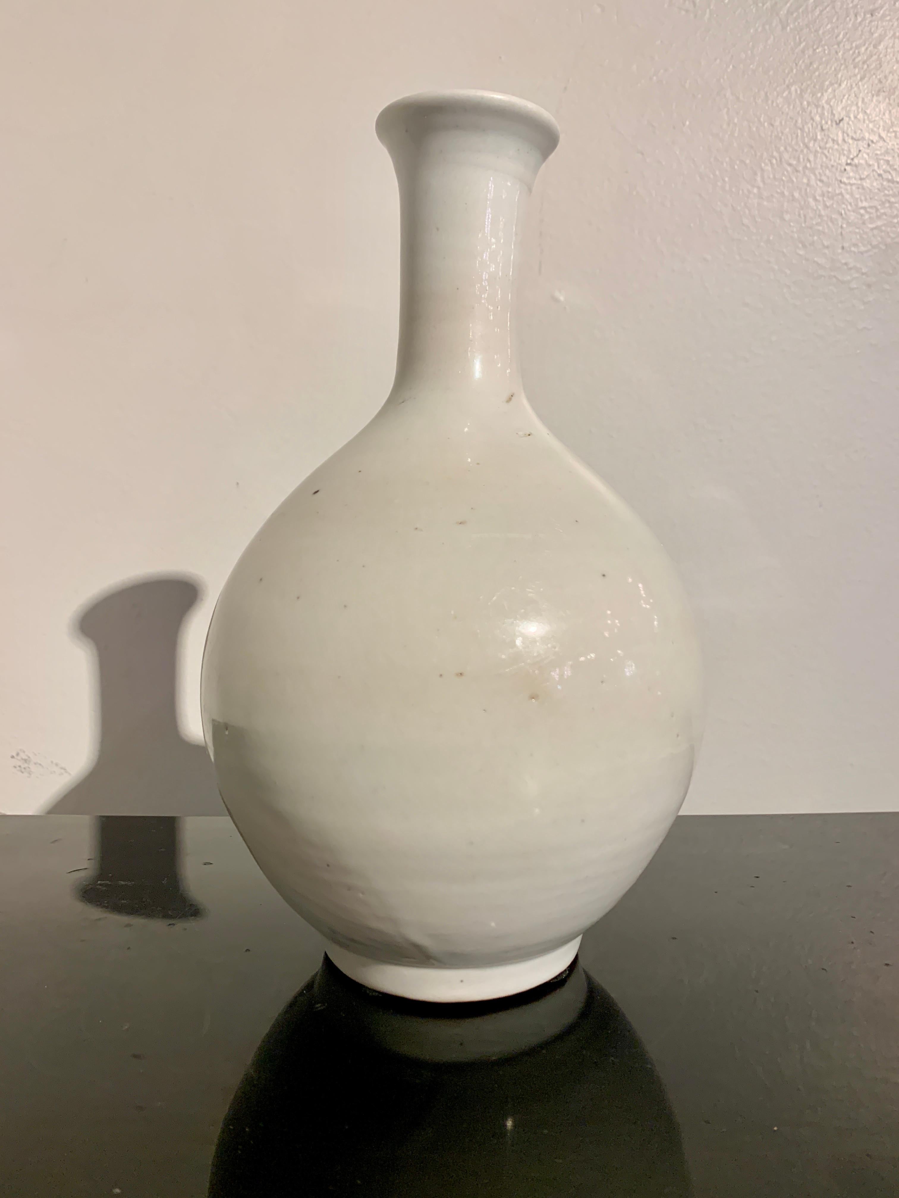 joseon white vase price