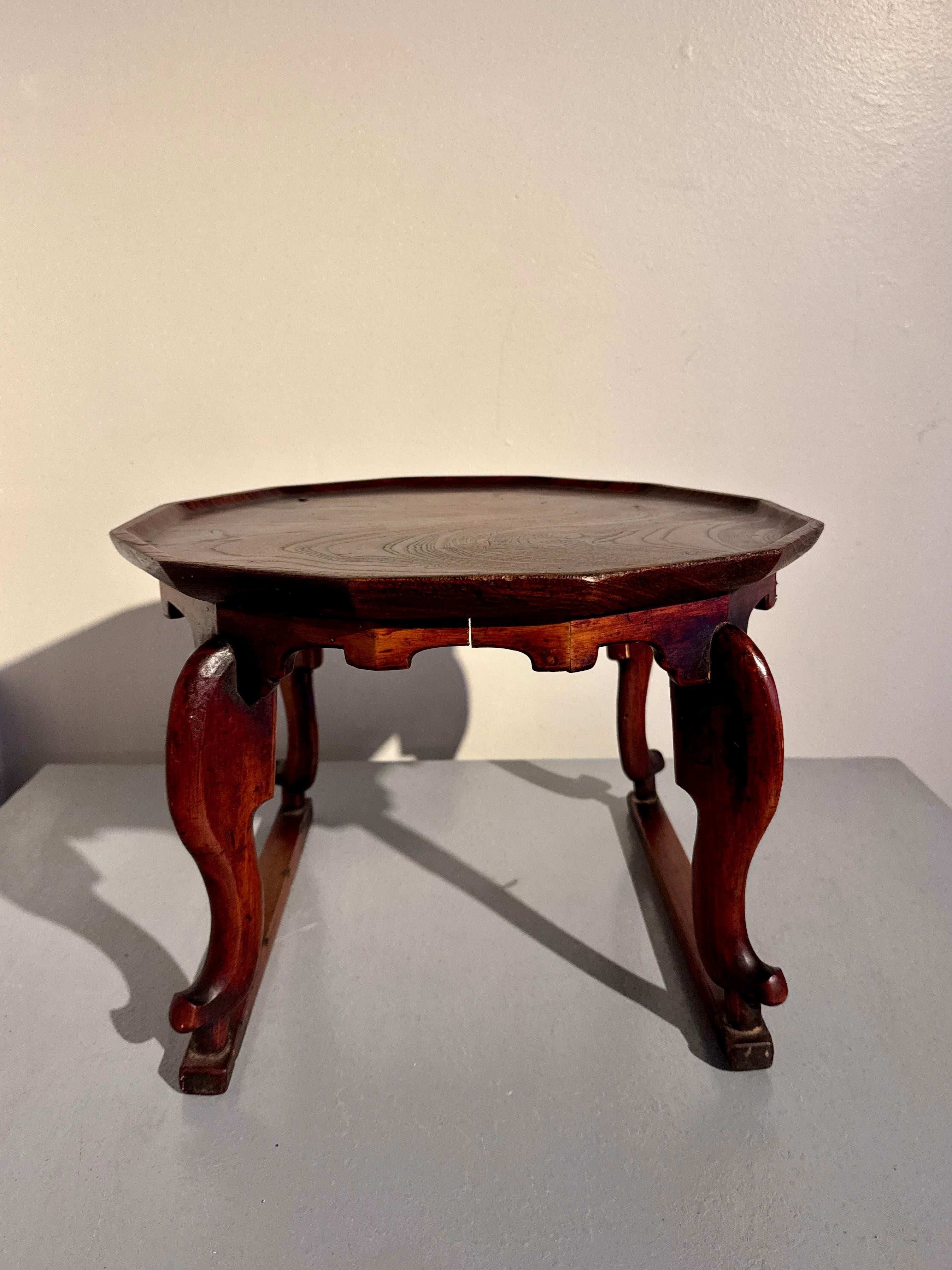 Korean Zelkova Wood Tray Table, Soban, Joseon Dynasty, Mid 19th century, Korea For Sale 1