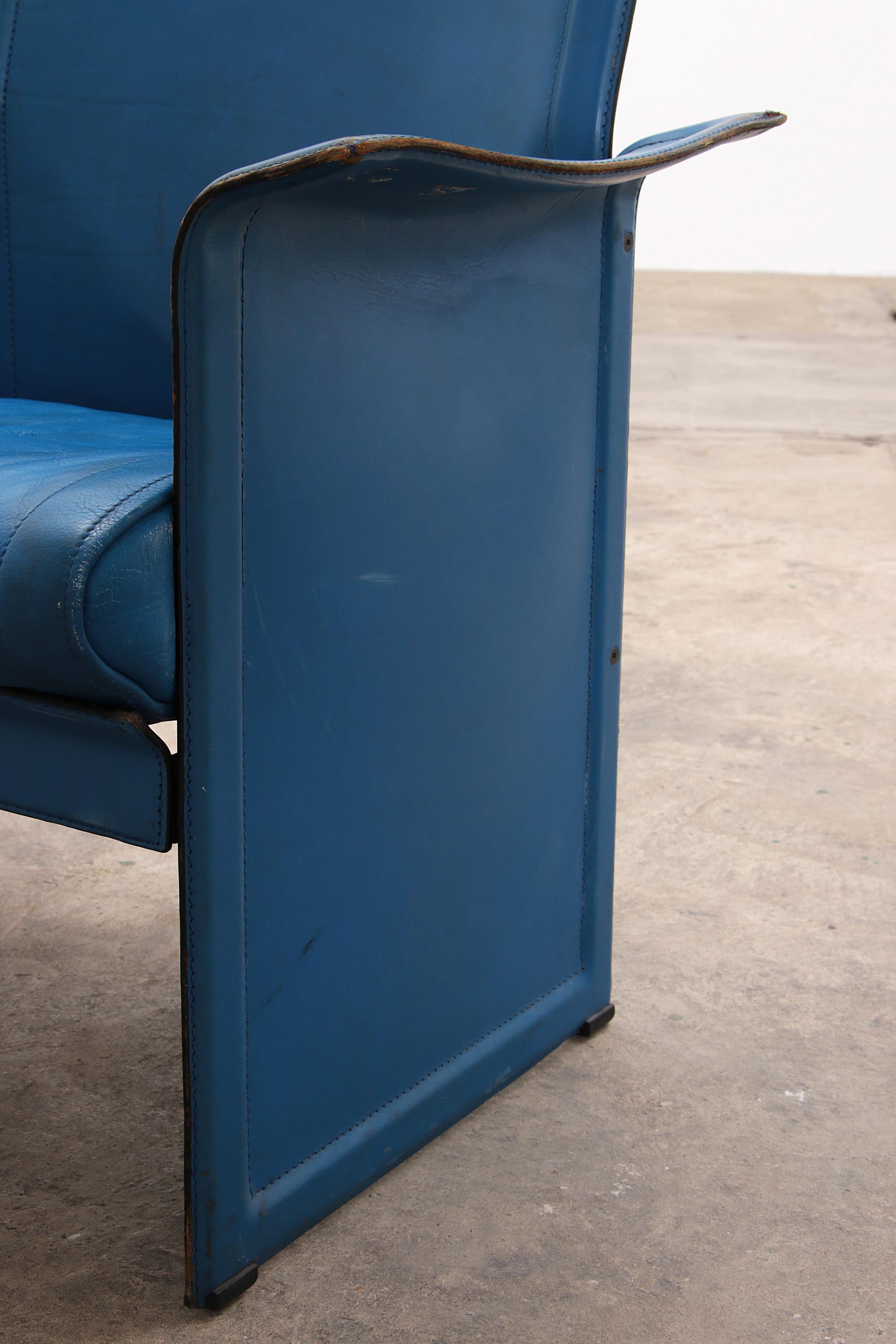 Korium 2-seater sofa blue leather Tito Agnoli for Matteo Grassi, 1970 4