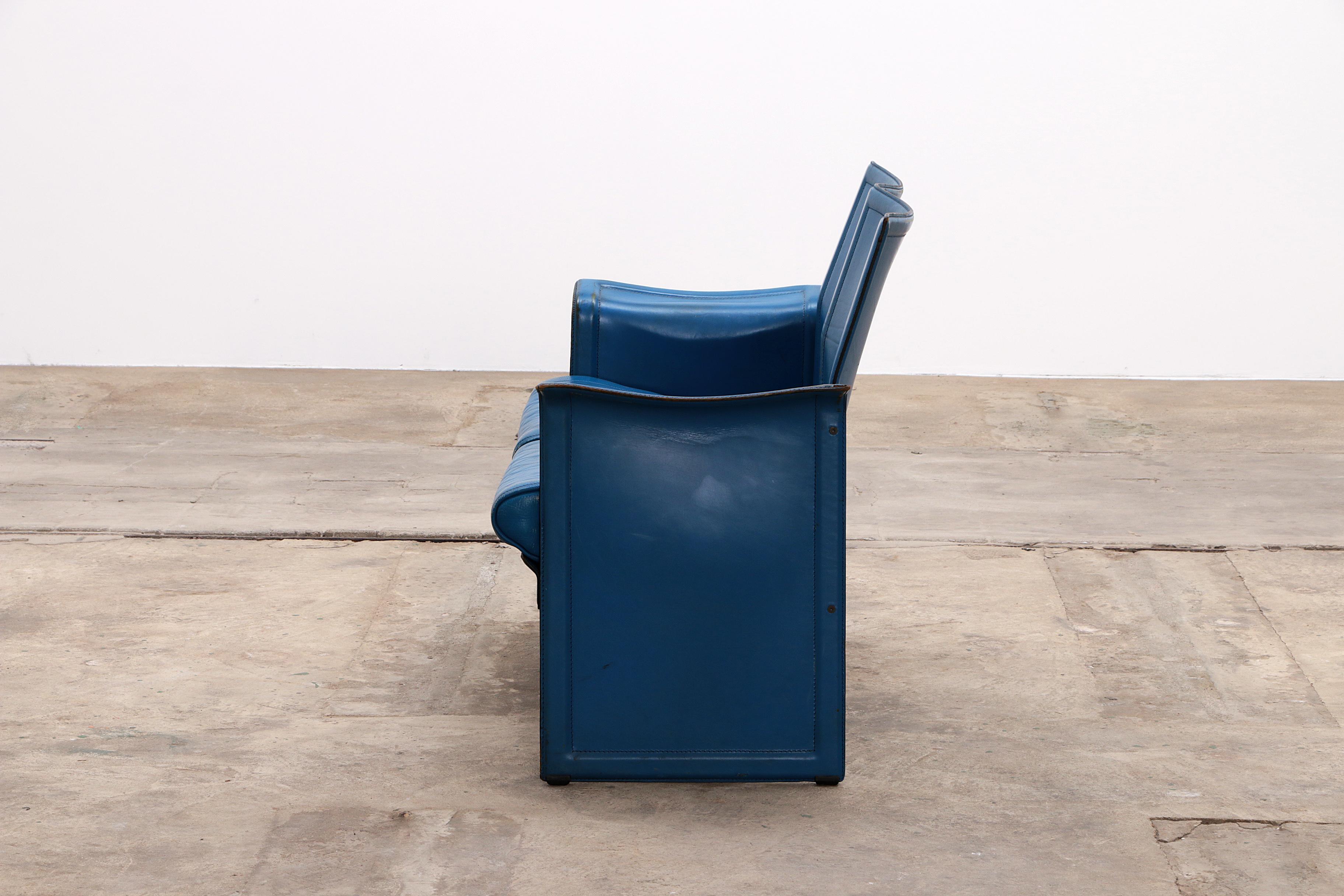 Korium 2-seater sofa blue leather Tito Agnoli for Matteo Grassi, 1970 In Good Condition In Oostrum-Venray, NL