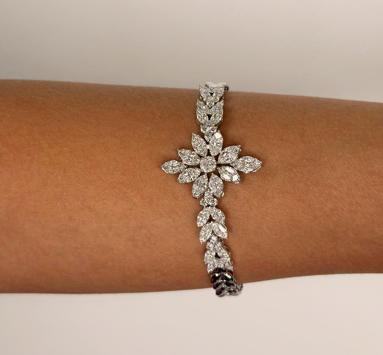 Bracelet de diamants Korloff Unisexe en vente