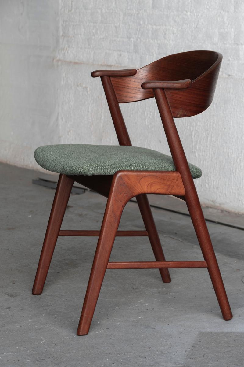 Korup Stolefabrik Set of 4 Dining Chairs, 'Model KS 21', Danish Design, 1960s 1