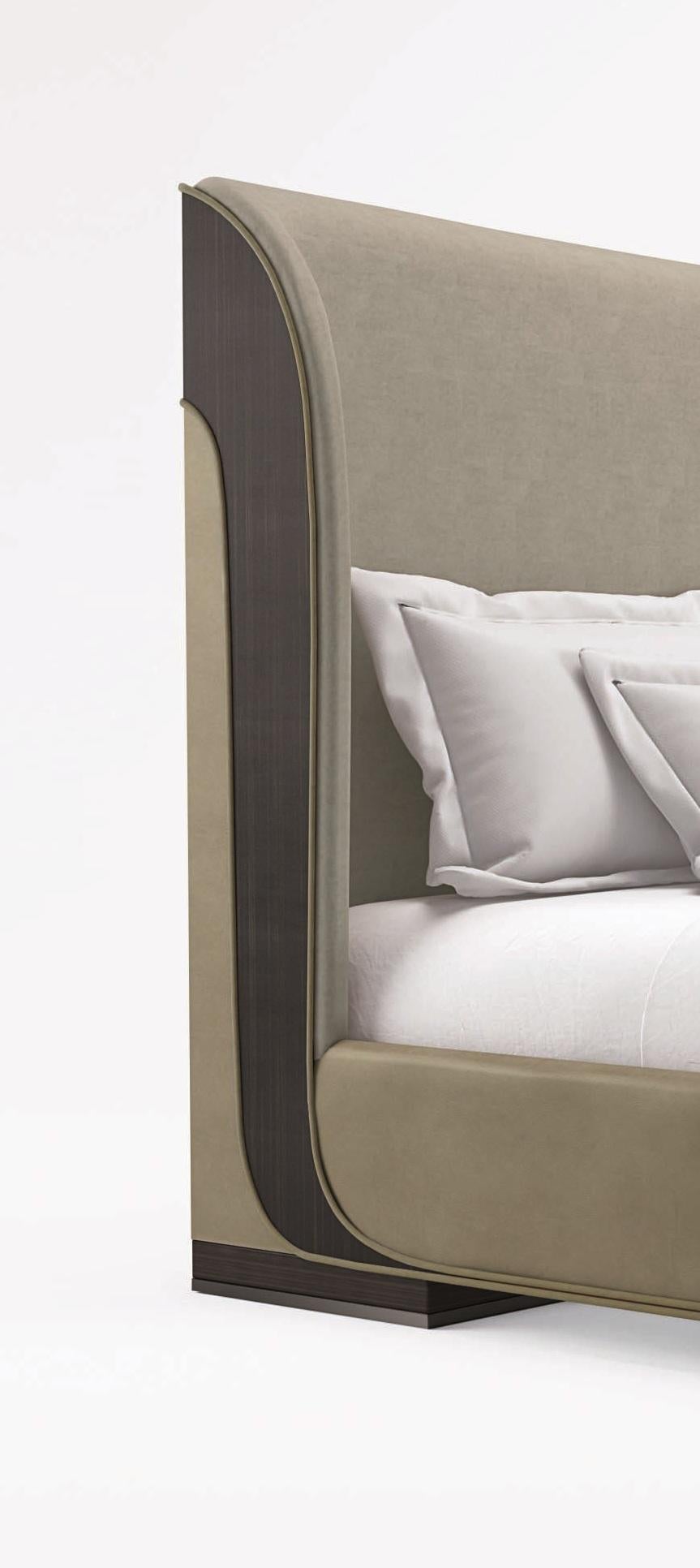 Moderno Kos, Orsi, Daniel Kostiuc, Letto matrimoniale K, Ebano, Nickel nero lucido in vendita