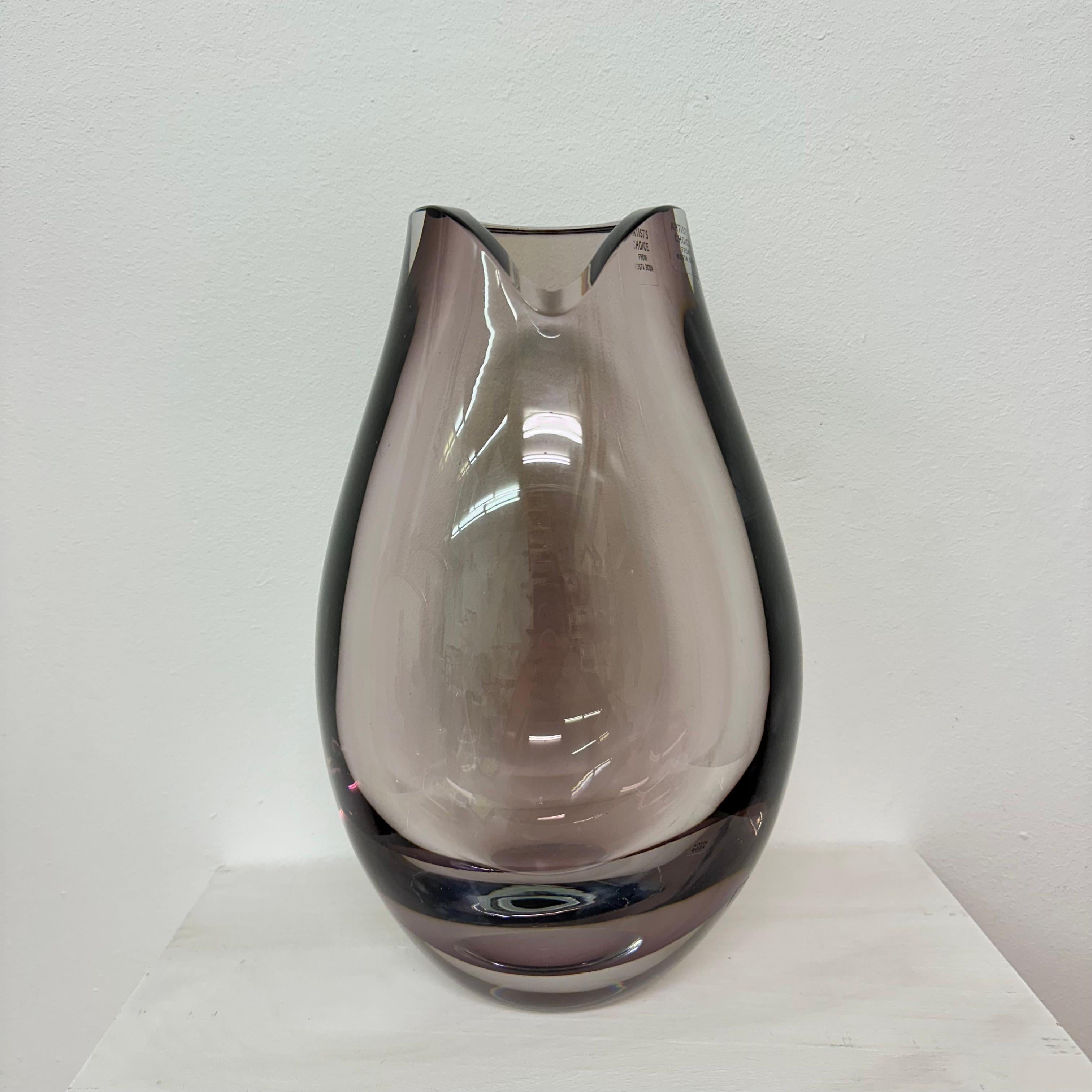 Vaso in vetro artistico Kosta Boda 