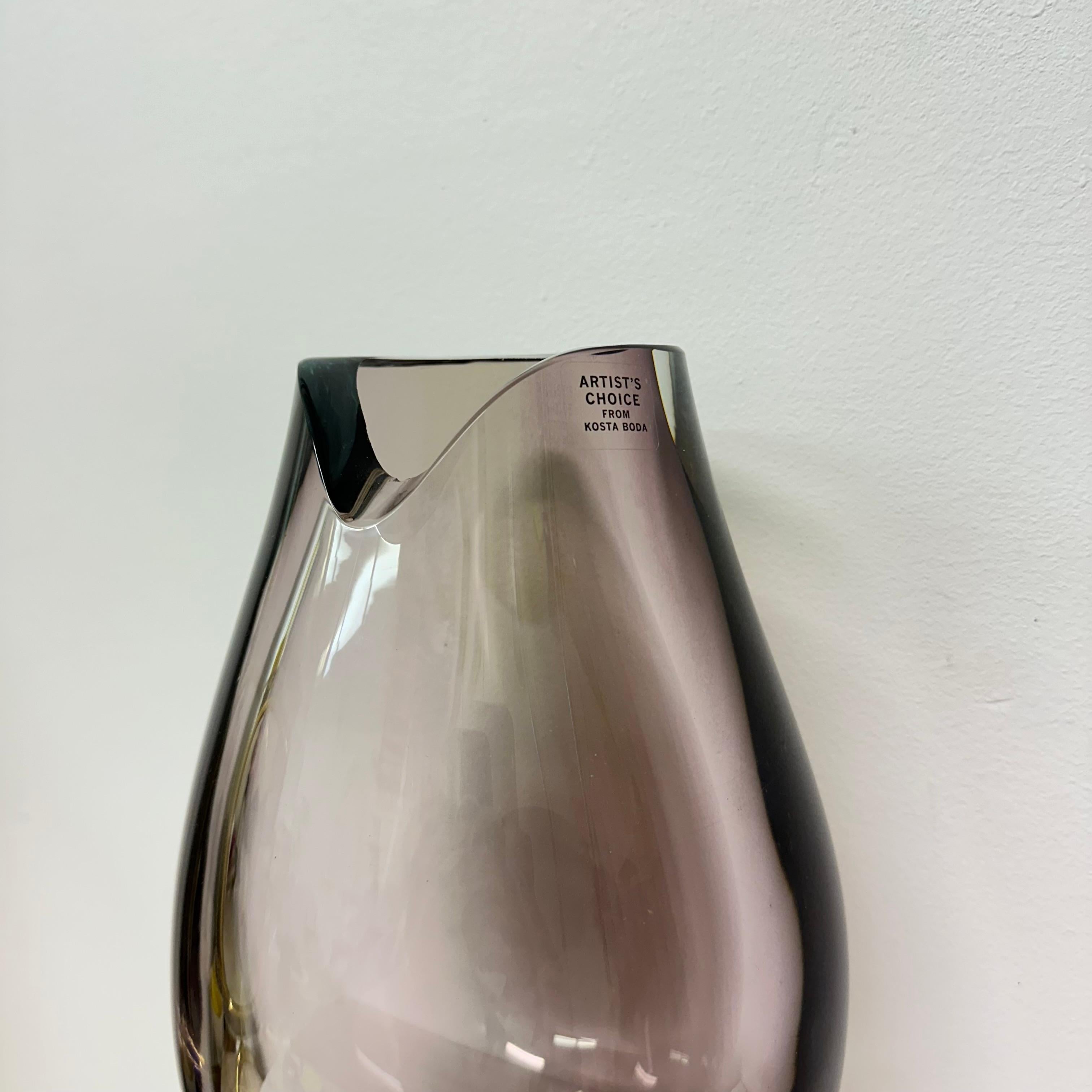 XXI secolo e contemporaneo Vaso in vetro artistico Kosta Boda 