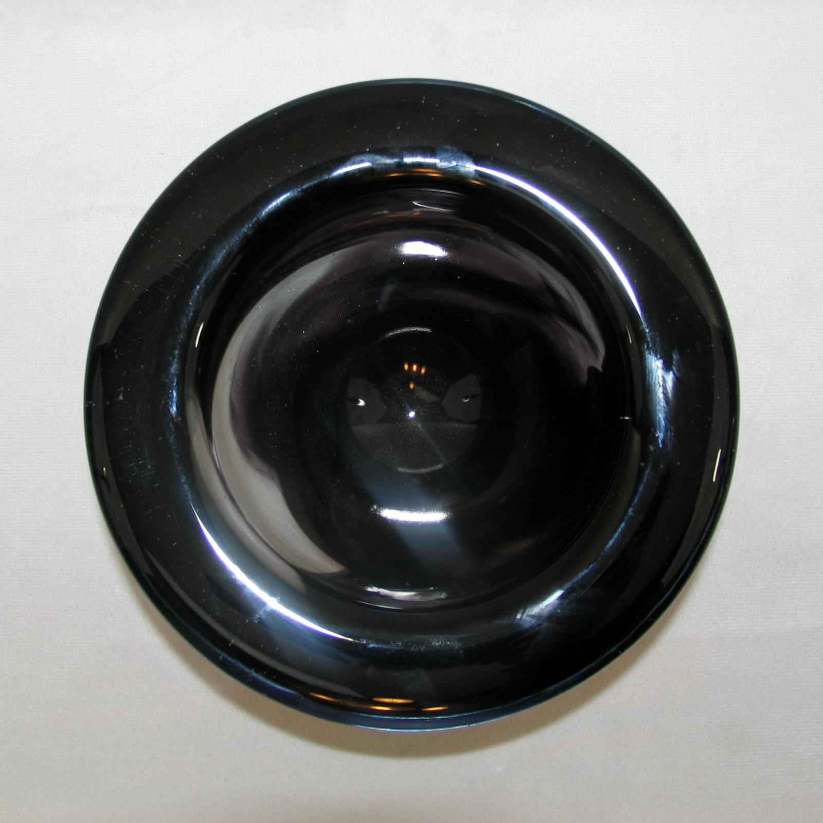 Kosta Boda Atoll Black Large Bowl Design Anna Ehrner In Excellent Condition For Sale In Bochum, NRW