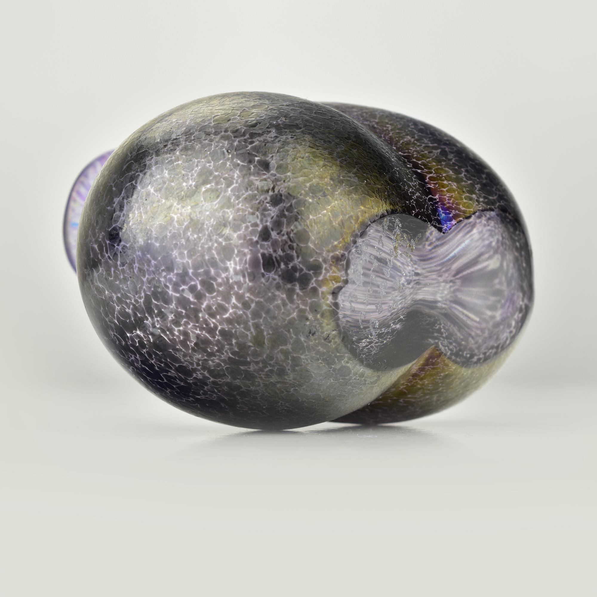 Luster Kosta Boda Bertil Vallien Volcano Series Mini Object Vase, Double Bubble 48136 For Sale