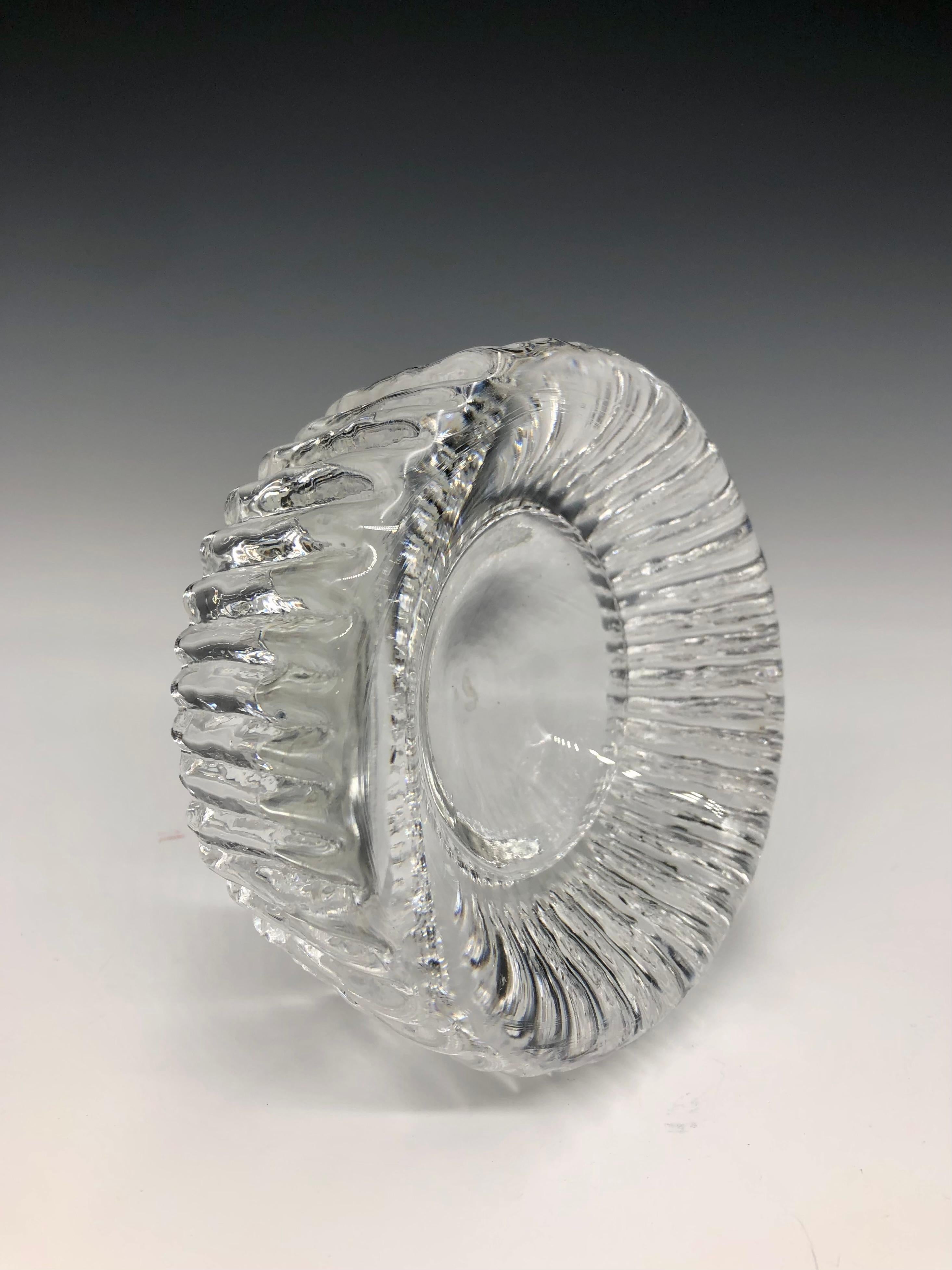 Kosta Boda Clear Round Rurik Textured Ashtray In Good Condition For Sale In East Quogue, NY