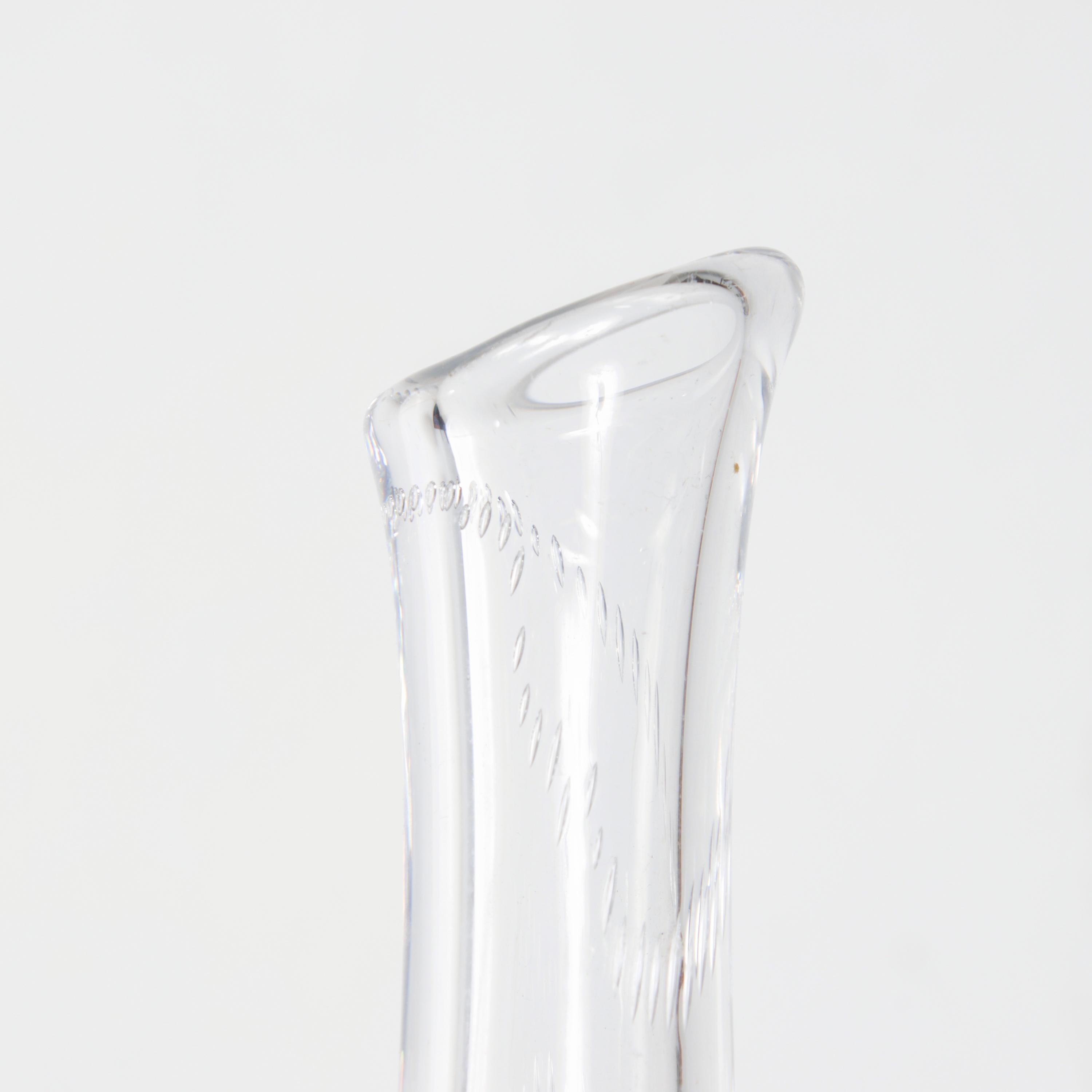 1960er Kosta Boda Vase Kunstglas Kontrollierte Blase Vicke Lindstrand Schweden im Zustand „Gut“ im Angebot in Chula Vista, CA