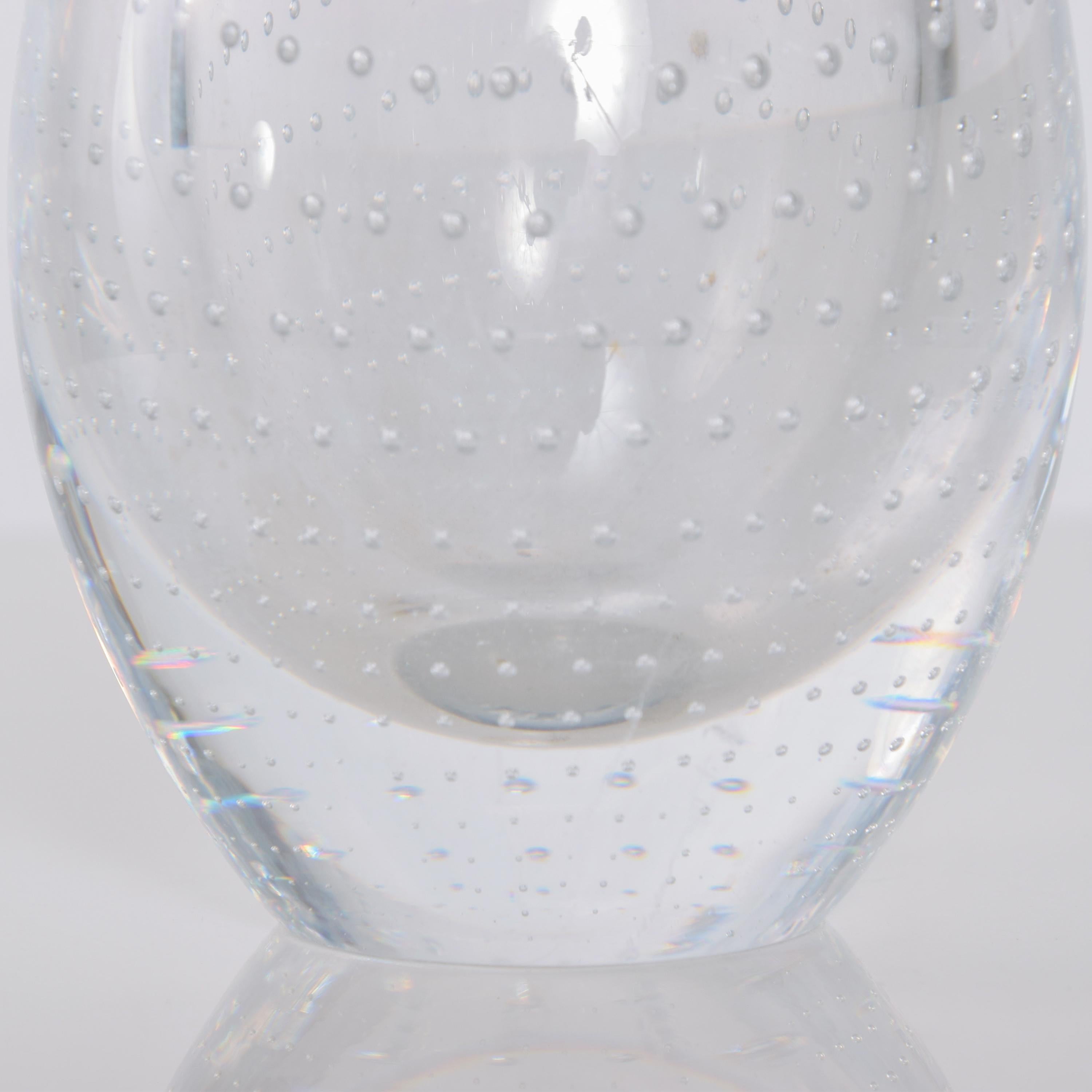 Mid-Century Modern 1960s Kosta Boda Vase Art Glass Controlled Bubble Vicke Lindstrand Sweden For Sale