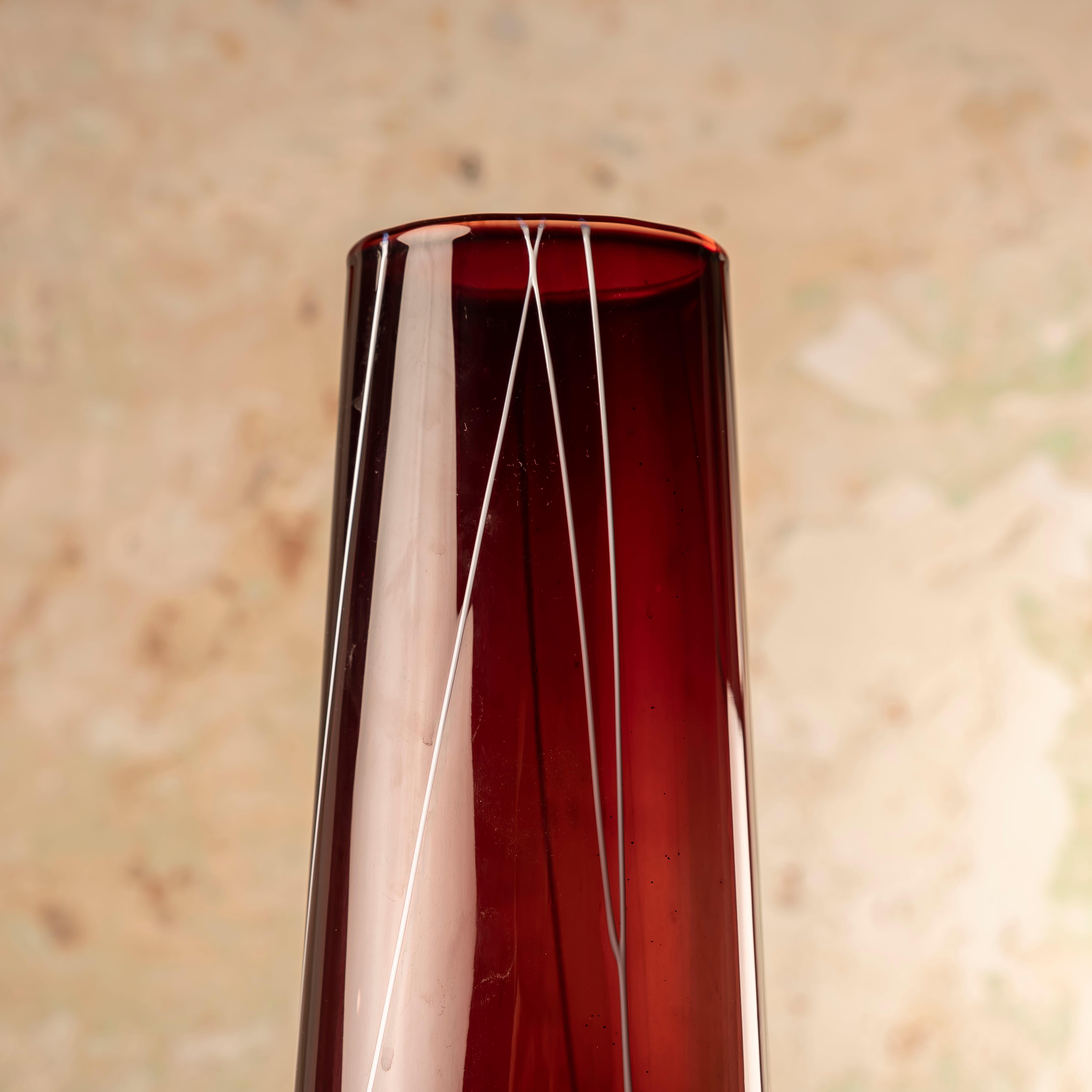 20th Century Kosta Boda Granate Glass Vase by Anna Ehrner with White Thread Decorations For Sale