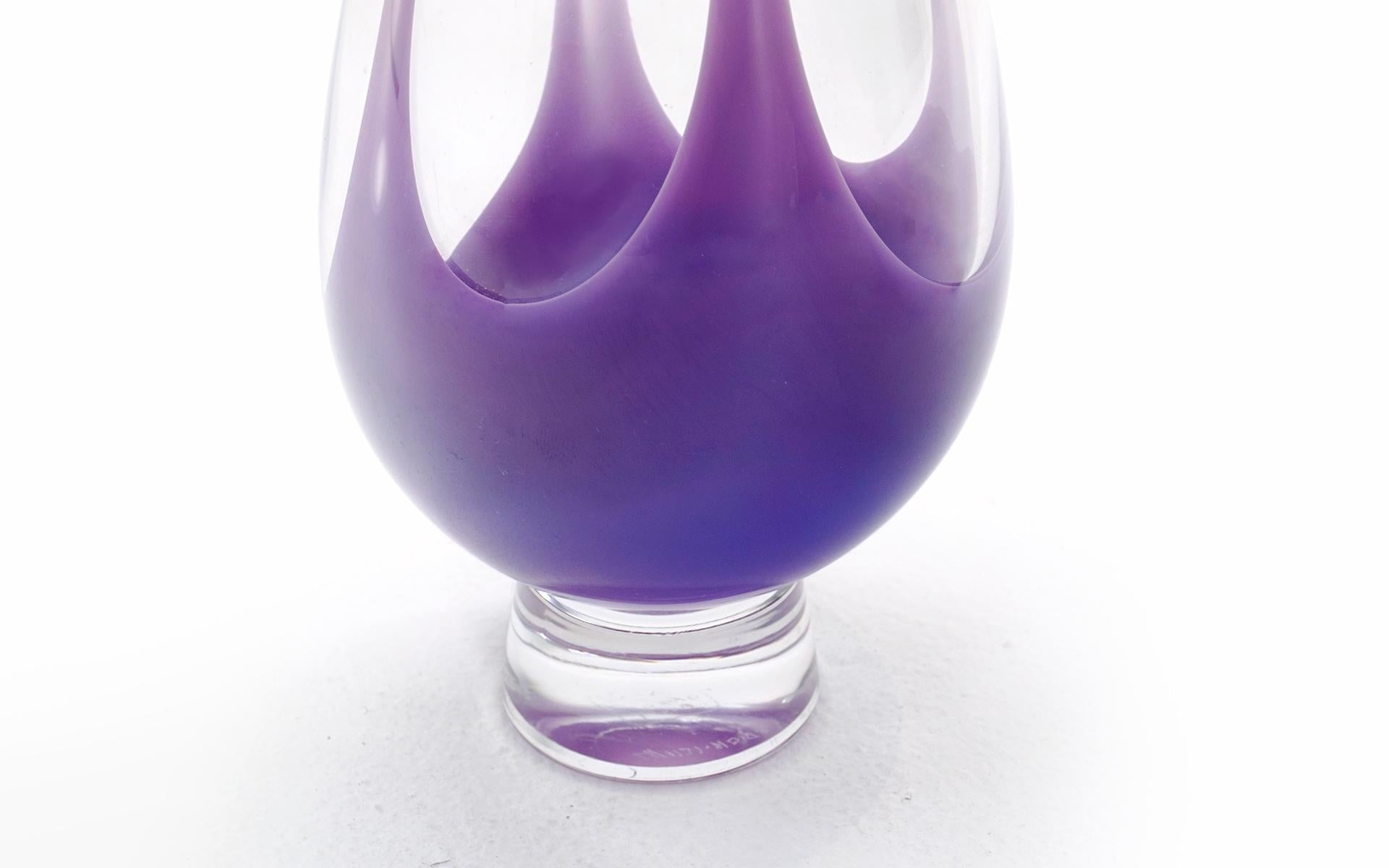 Kosta Boda Purple & Clear Art Glass Vase by Vicke Linstrand, Signed & Numbered In Good Condition For Sale In Kansas City, MO