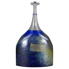 Vaso a fiasco in vetro artistico Kosta Boda "Satellite" di Bertil Vallien Svezia