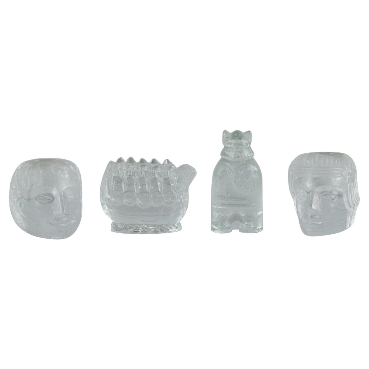 Kosta Boda, Suède. Quatre figures en verre d'art. Années 1970/80 en vente