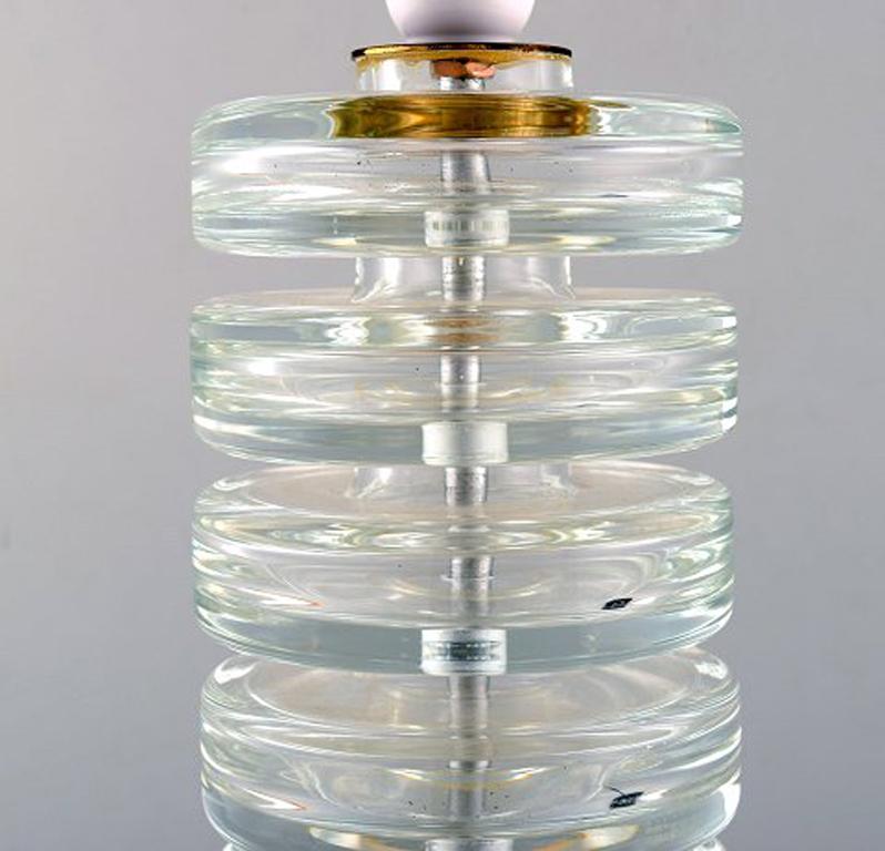 Kosta Boda, Sweden. Lamp in art glass, 1960s.
In very good condition.
Sticker.
Measures: 36.5 x 12.5 cm.