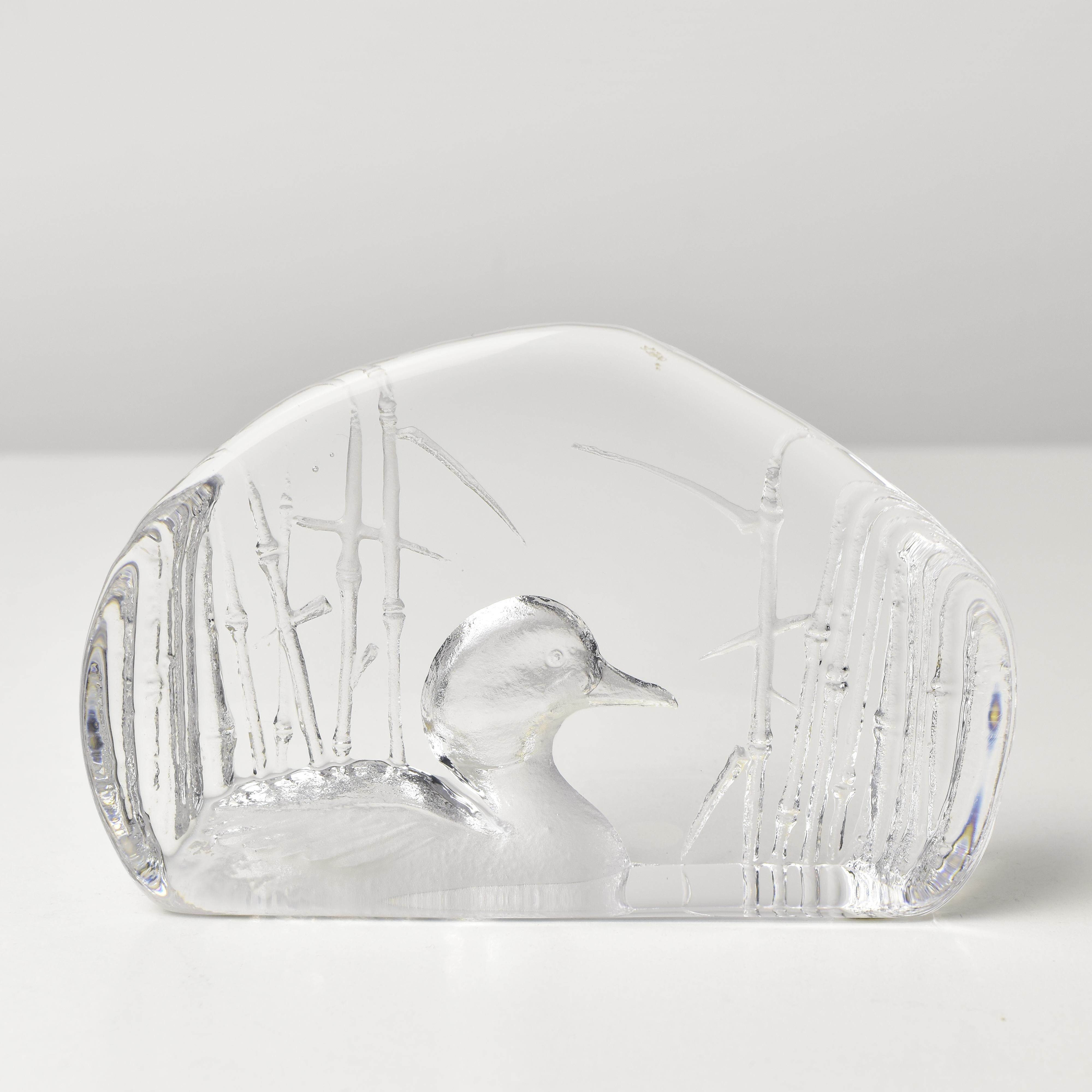 Late 20th Century Kosta Collection Mats Jonasson Crystal Duck Sculpture Paperweight Art Glass For Sale