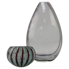 Vase en verre "Contour" de Kosta par Vicke Lindstrand, années 1950.