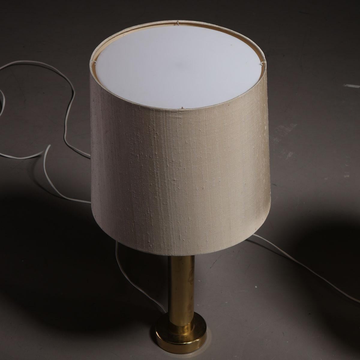 Scandinavian Modern Kosta Elarmatur Pair of Table Lamps in Brass and Cotton, 1970s For Sale