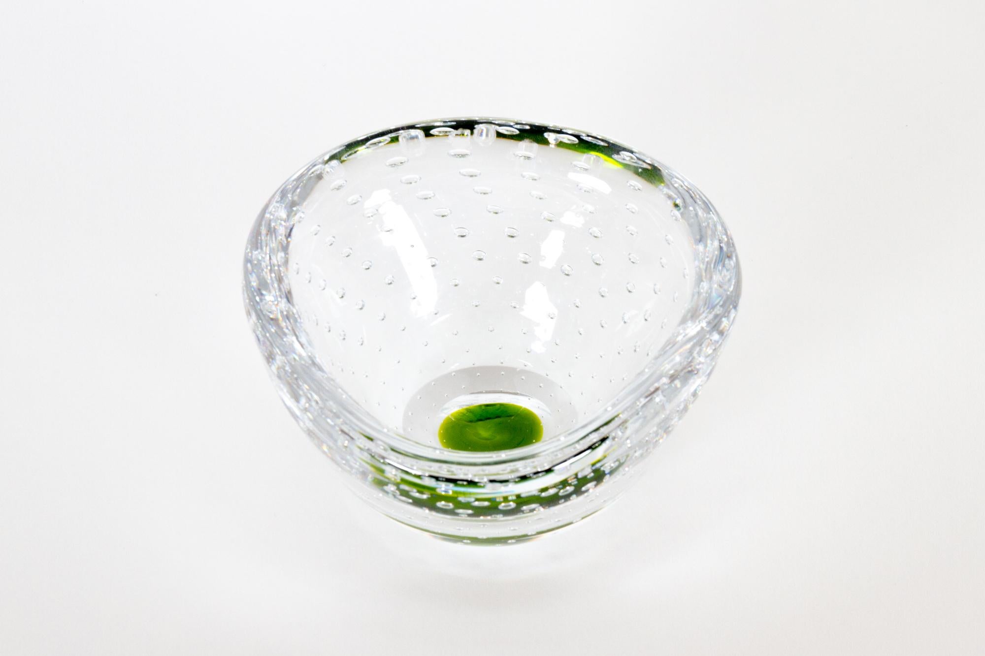 Mid-Century Modern Kosta Glass Bowl by Vicke Lindstrand, 1950s For Sale