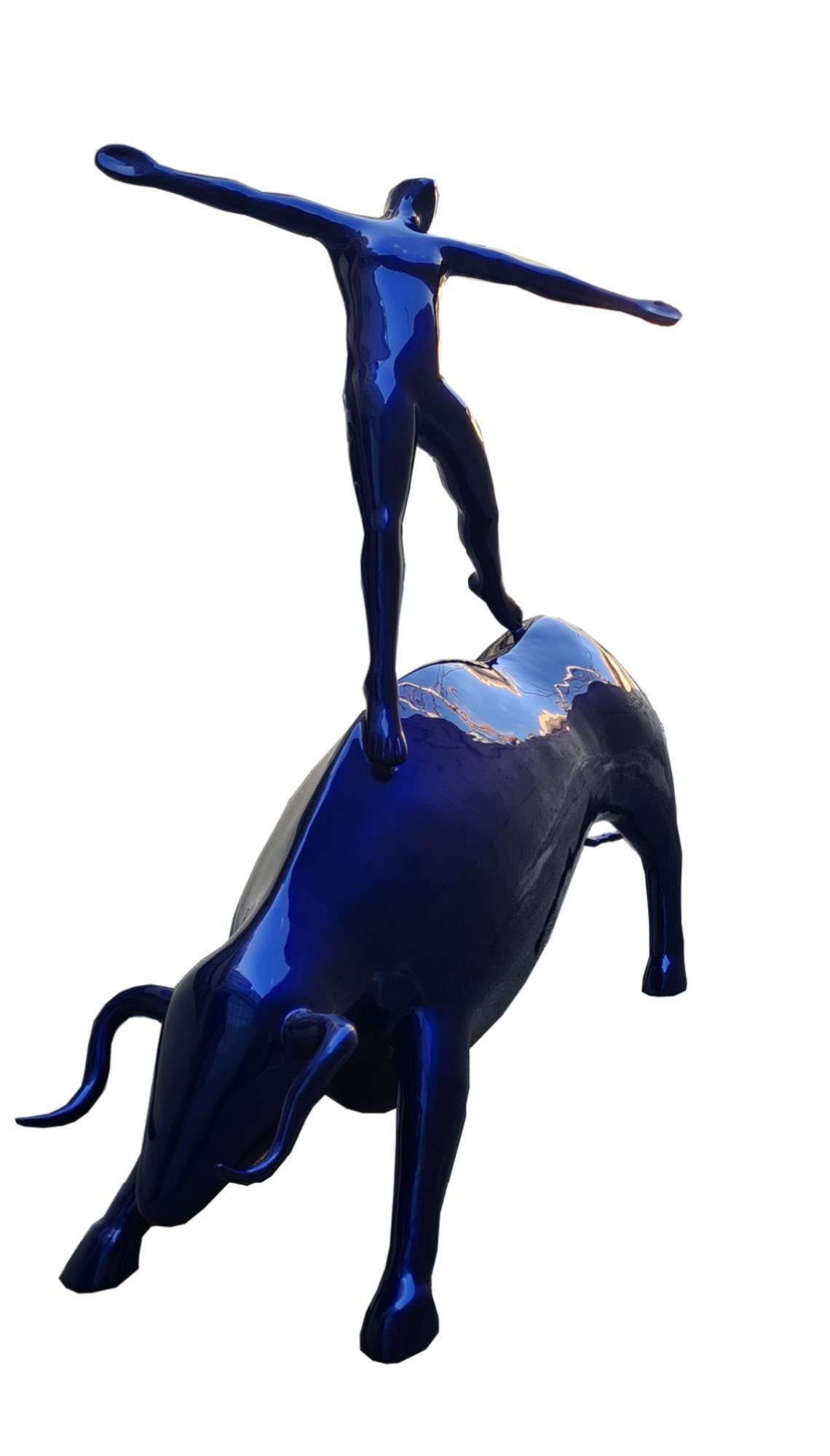 Pegnion (Blue Bull)

Painted Aluminum

Dimensions: 65 x 83 x 38 in (165 x 211 x 97cm)

PEGNION symbolizes the relationship between the powerful bull and the acrobat at play with the endless possibilities of life. With understanding humanity in mind,