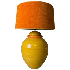Lampe en céramique jaune/orange Kostka Bas avec abat-jour orange:: années 1980